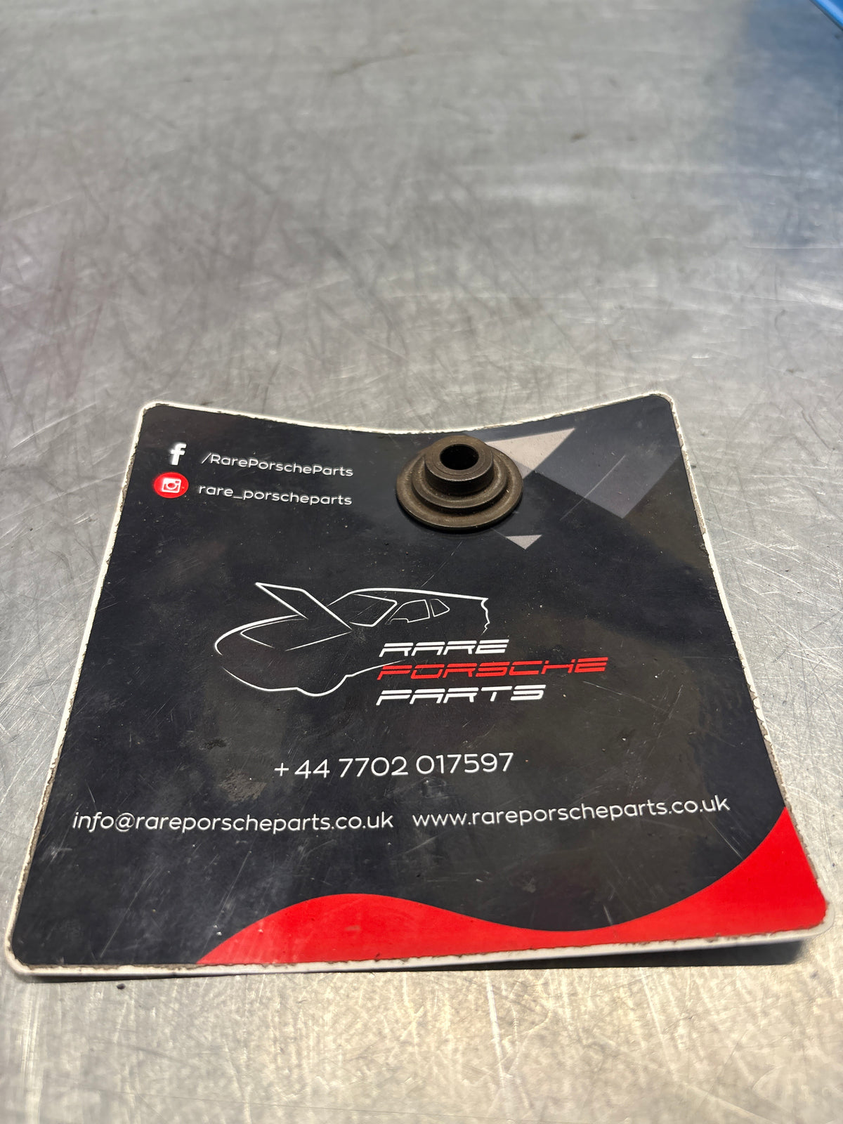 Porsche 944 S2 upper concave washer, used 94410546703