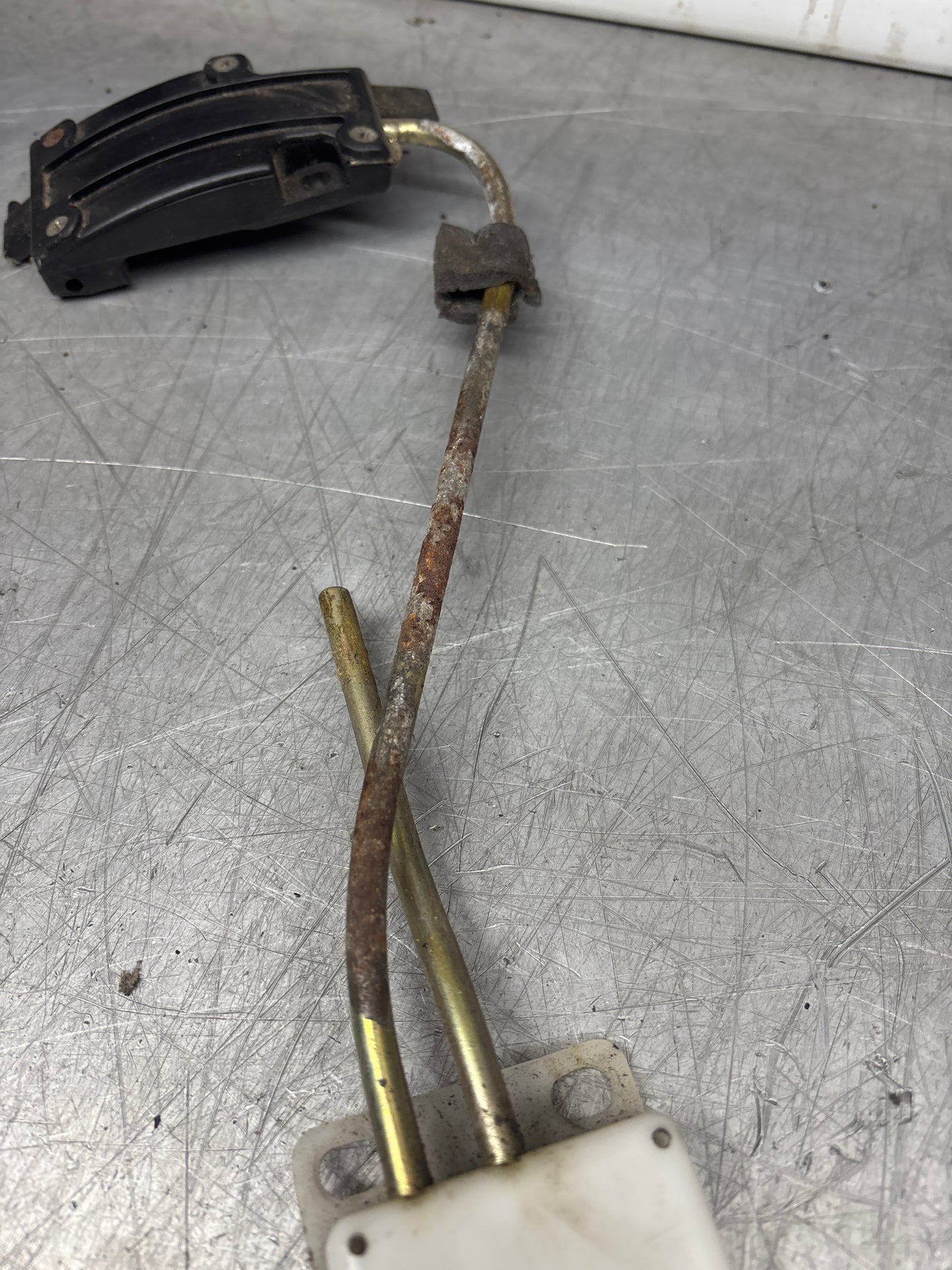 Porsche 924 944 früher Schiebedach-Hebemechanismus. Gebraucht. Schiebedachmechanismus vor 86.