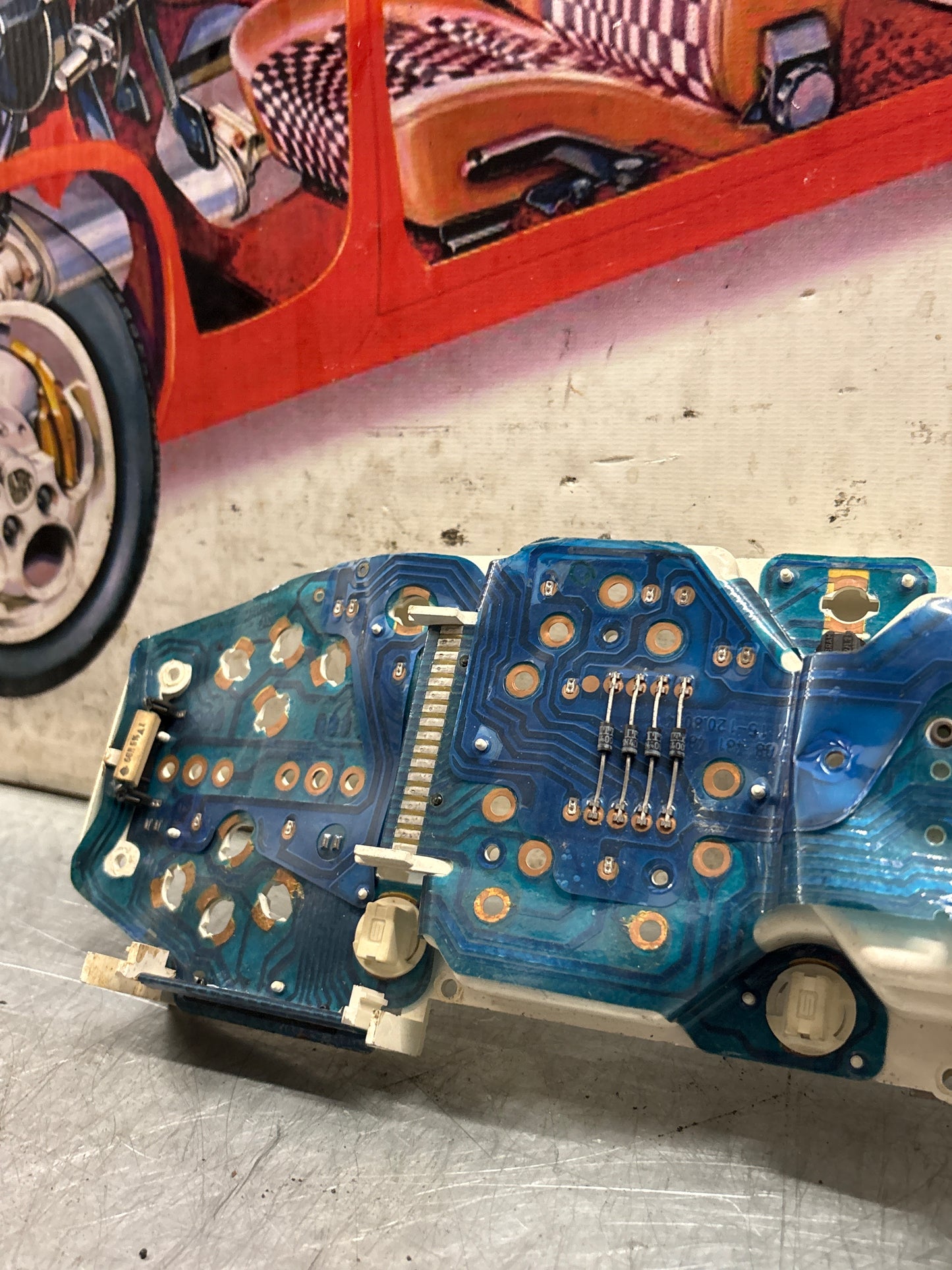 Porsche 928 instrument cluster circiut board, used VDO number: X15-1208034 / 88 481 487