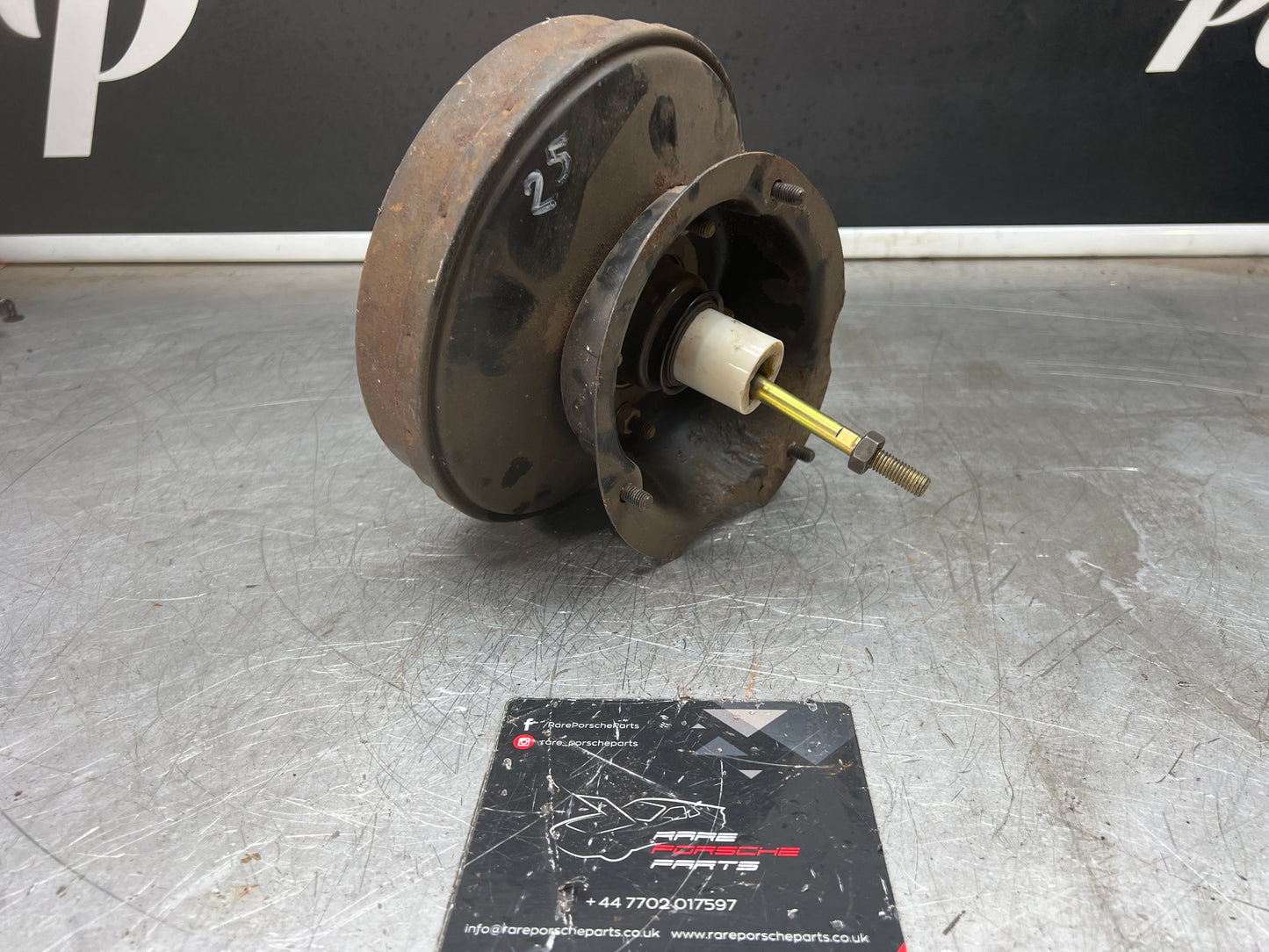 Porsche 944 brake booster, used 95135502711