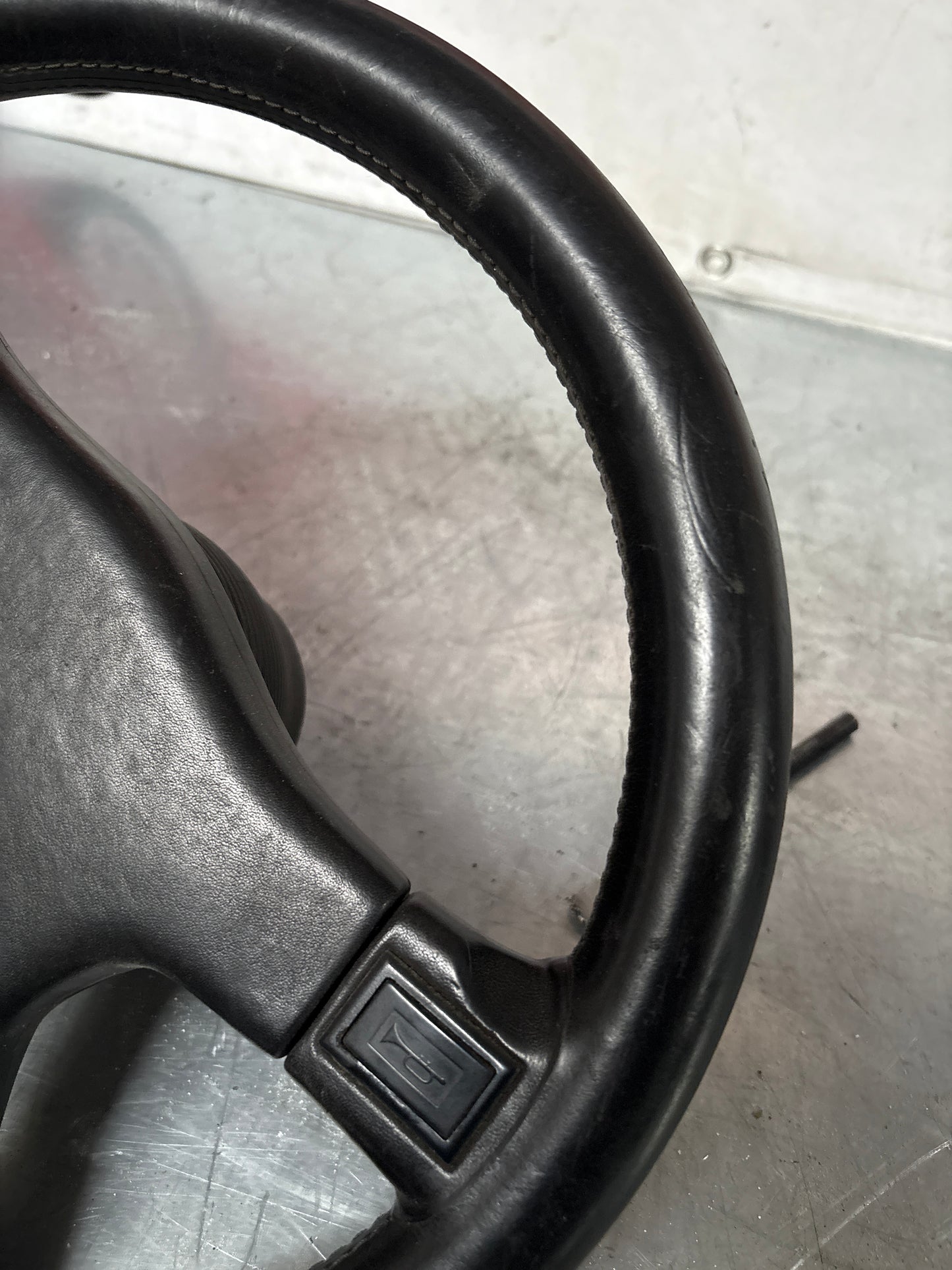 Raid steering wheel for Porsche 924 / 944, used