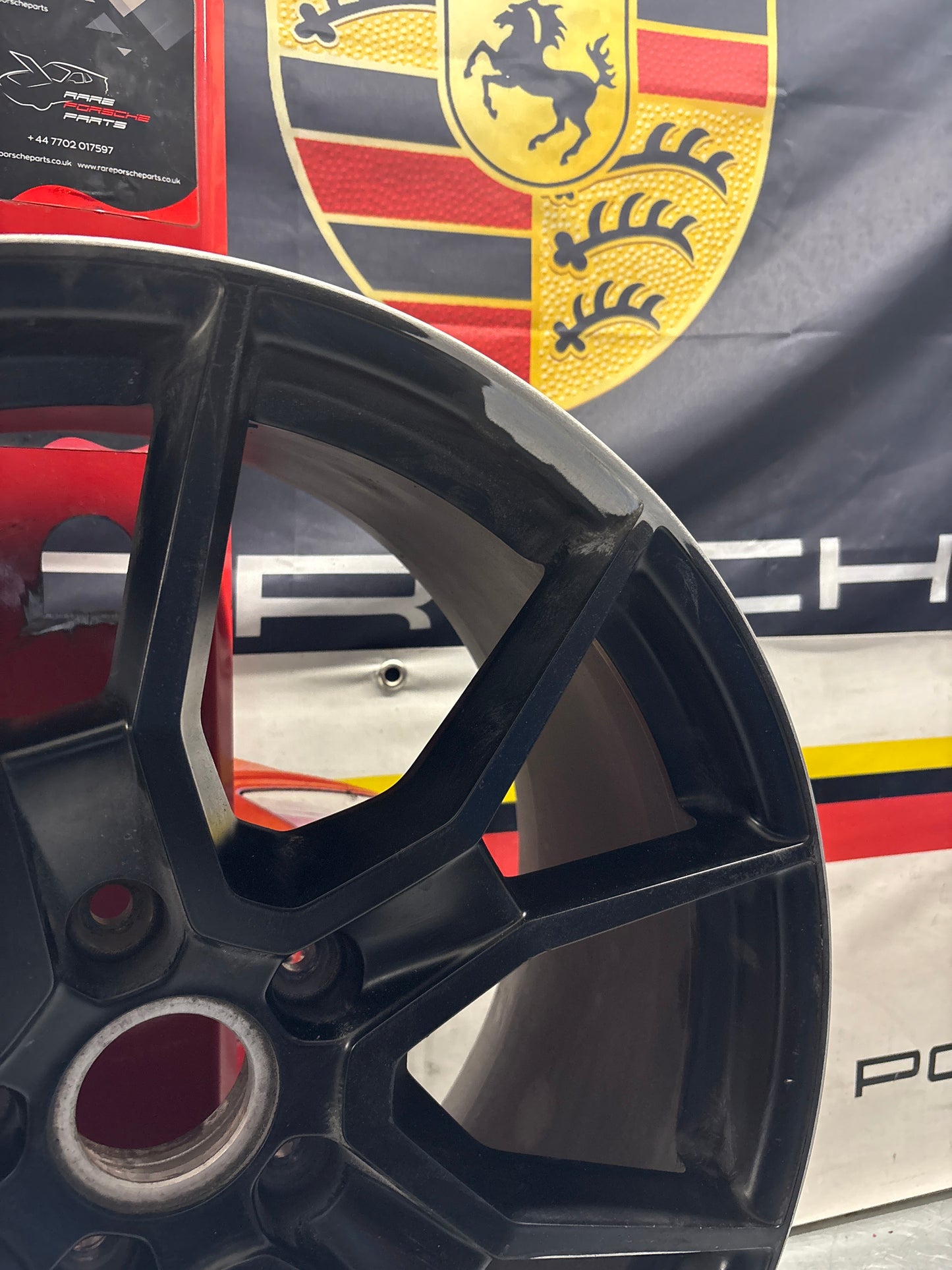 Porsche Taycan GTS 9.5Jx21” ET60 alloy wheel, 9J1601025BC, for spares or repair