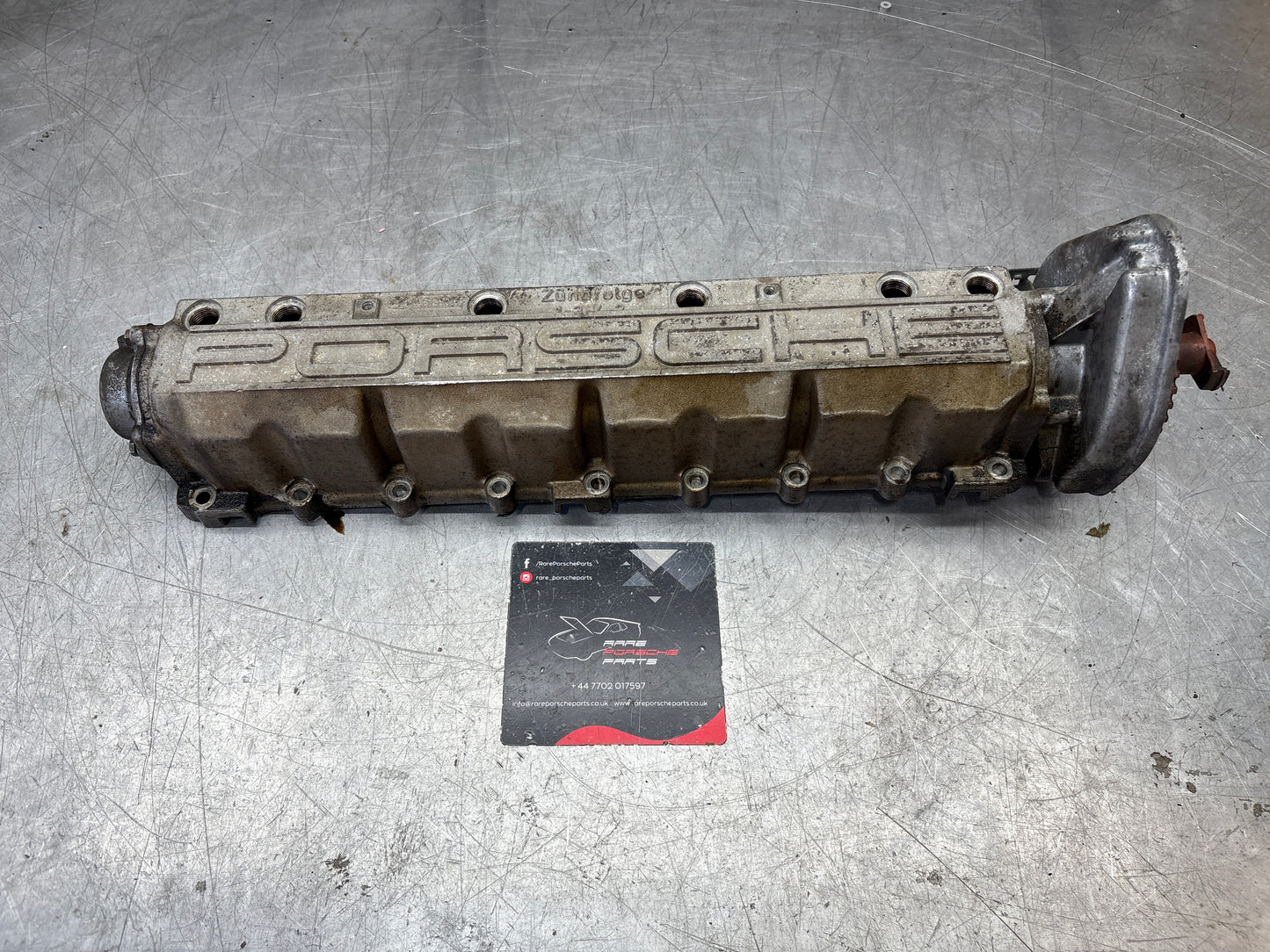 Porsche 924S 944 2.5 2.7 camshaft housing without tappets with camshaft 9441052506R