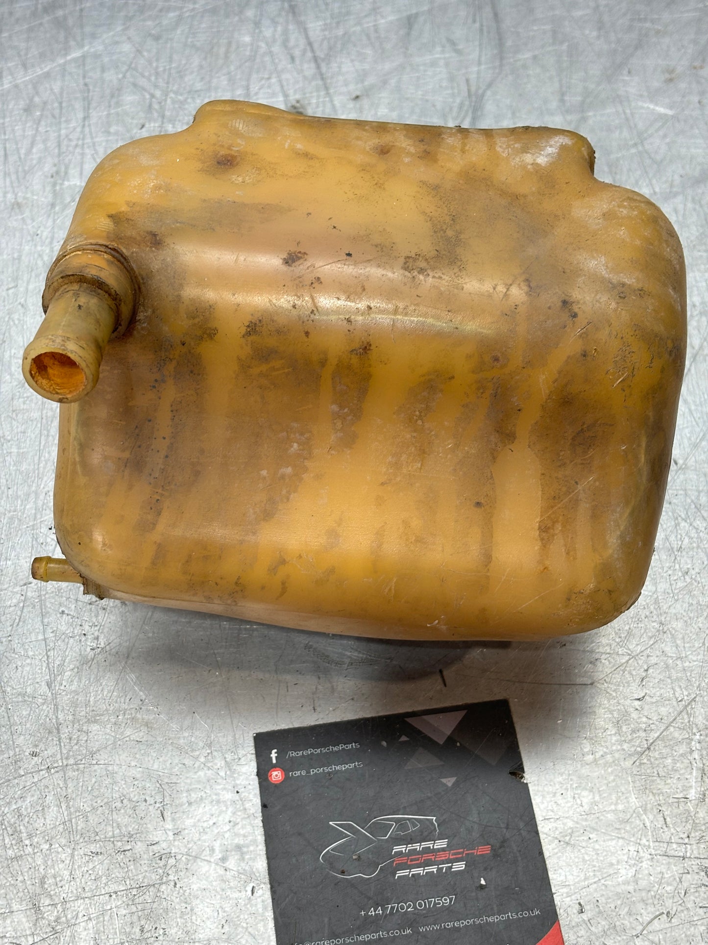 Porsche 924 Turbo Expansion tank, reservoir 93110626502 used