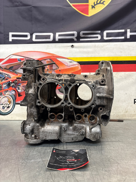 Porsche 914 1.8L engine case, used EC042661
