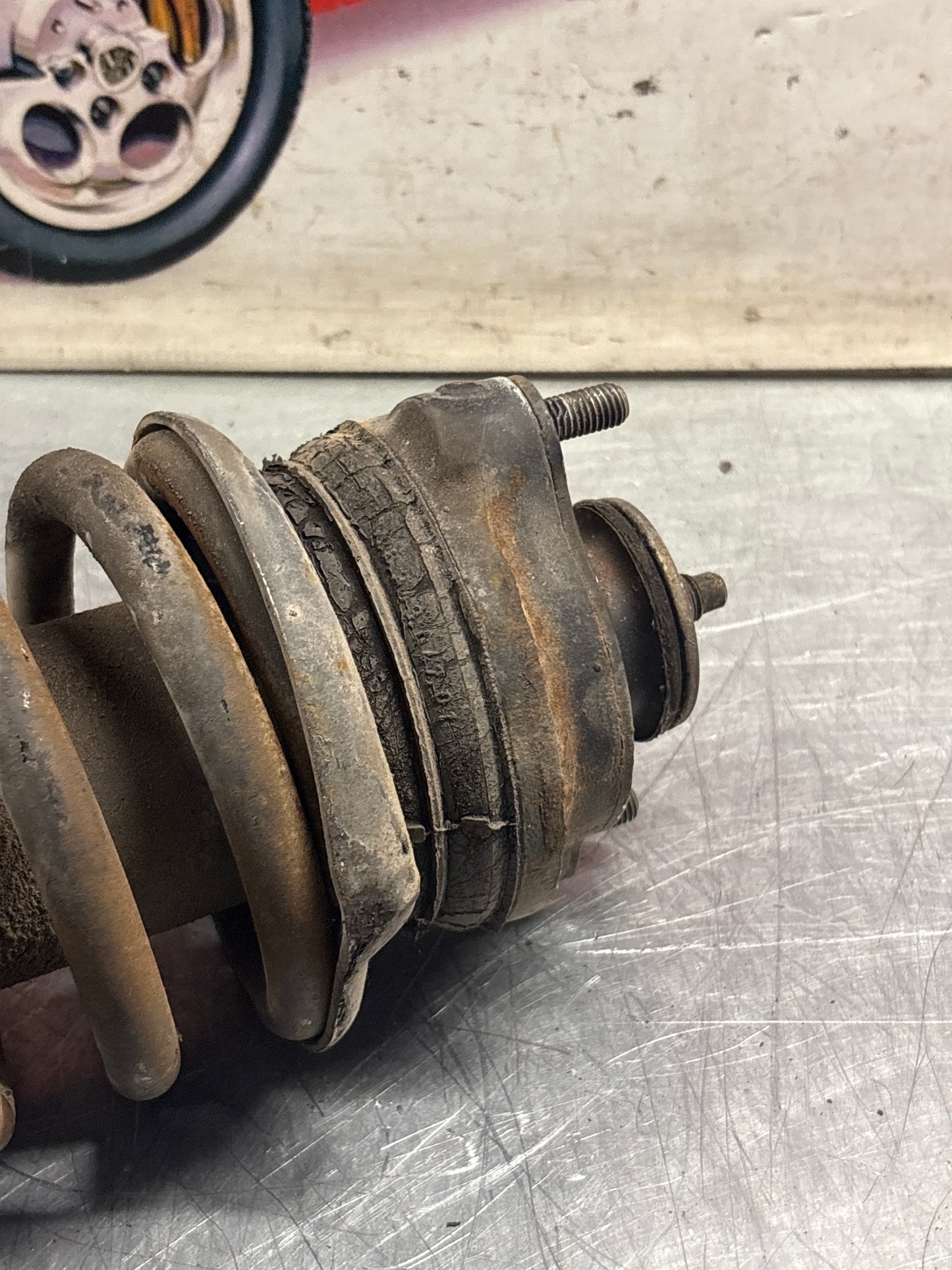 Porsche 928 front shock absorber, used 92834305504