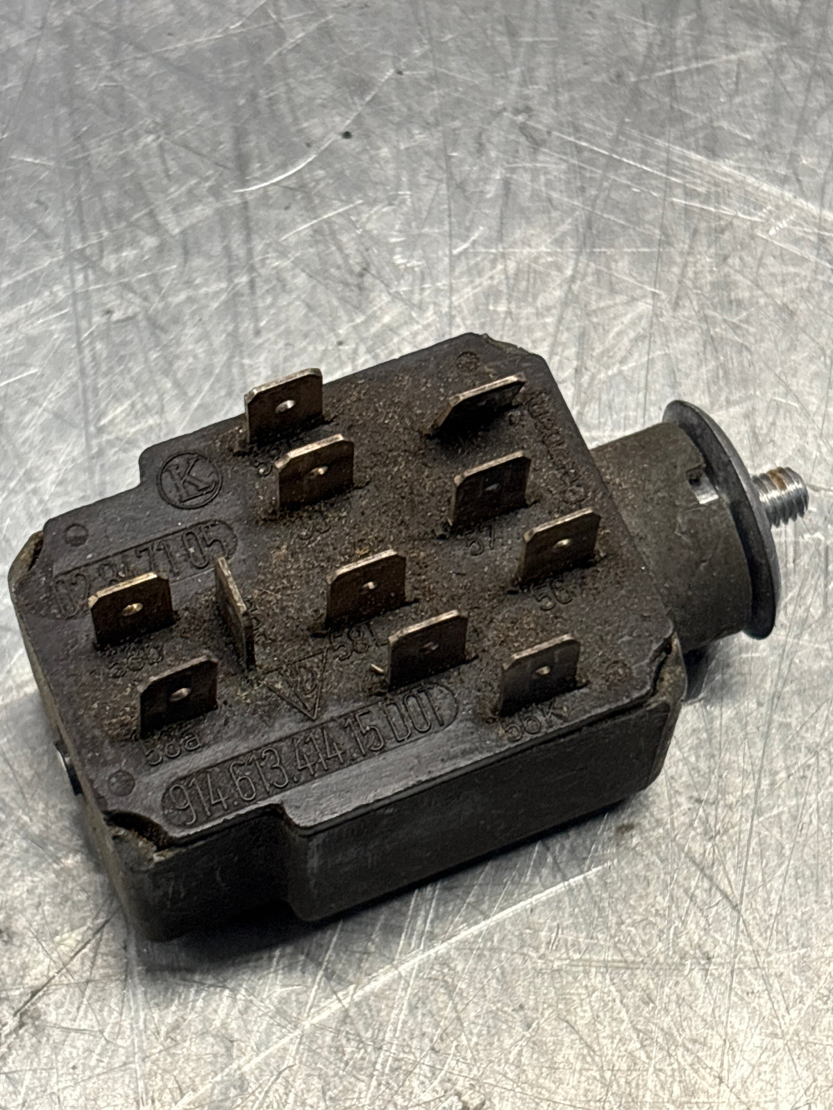 Porsche 914 headlight switch, used 91461341415