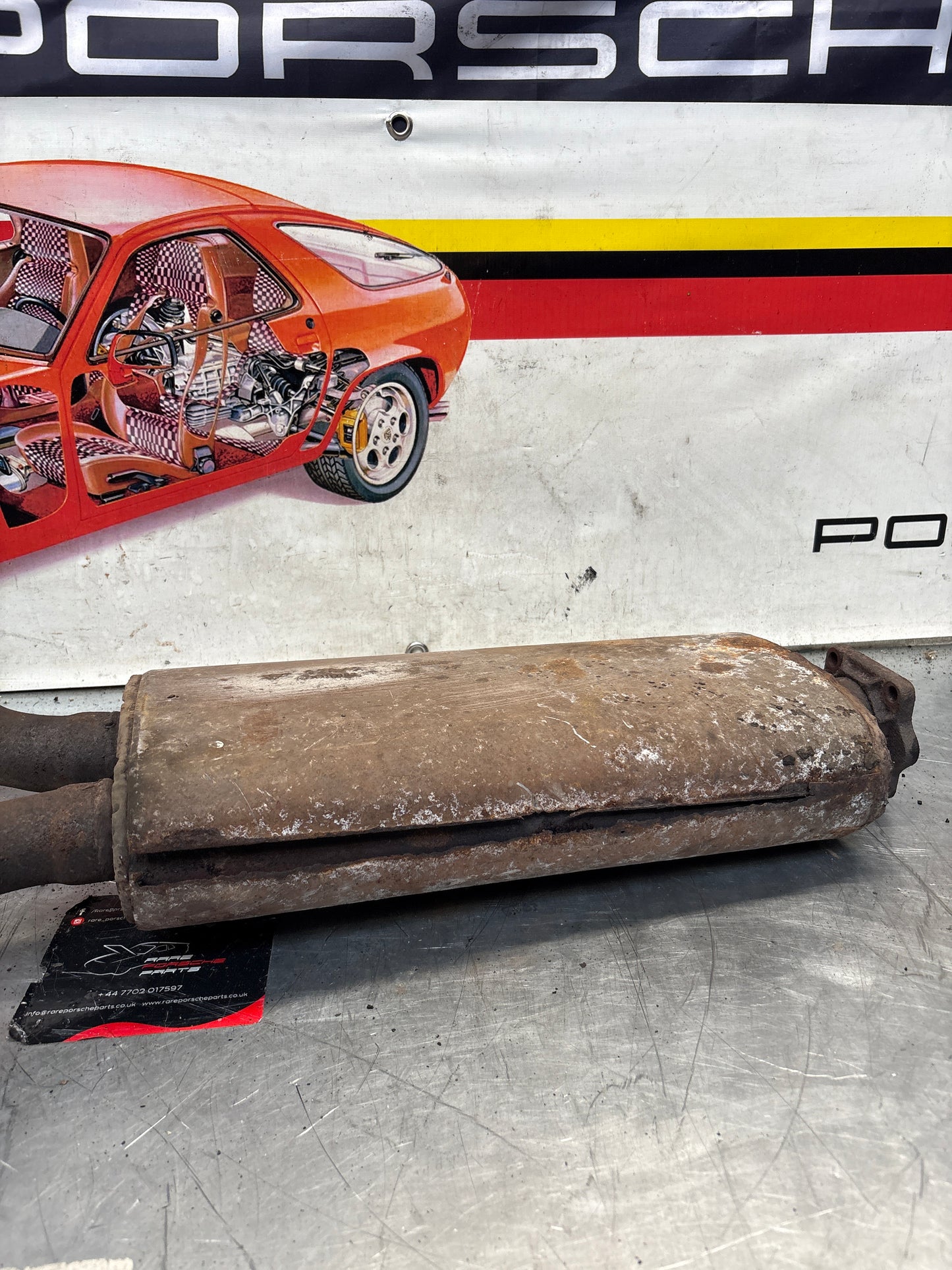 Porsche 928 front muffler, used 92811108204