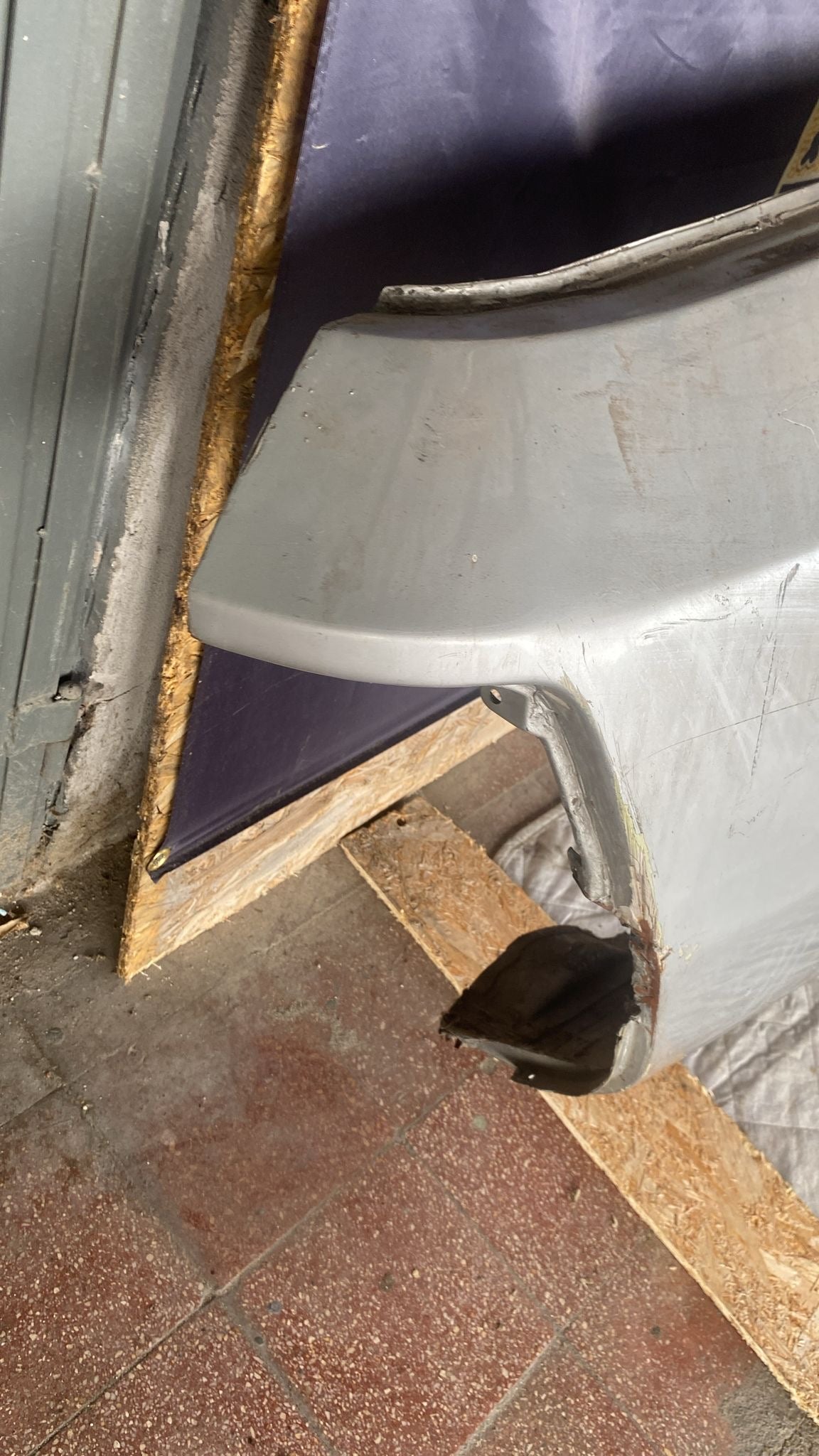 Porsche 924 76-79 Right sill / fender section, 477809602B cut