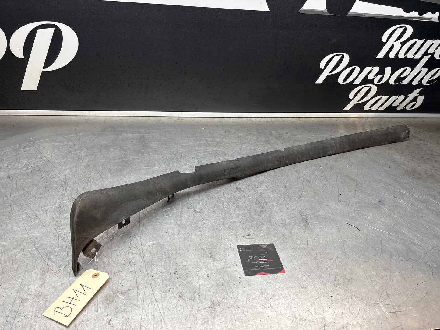 Porsche 944 lower door sill trim molding left side, used 95155919500 spares or repair