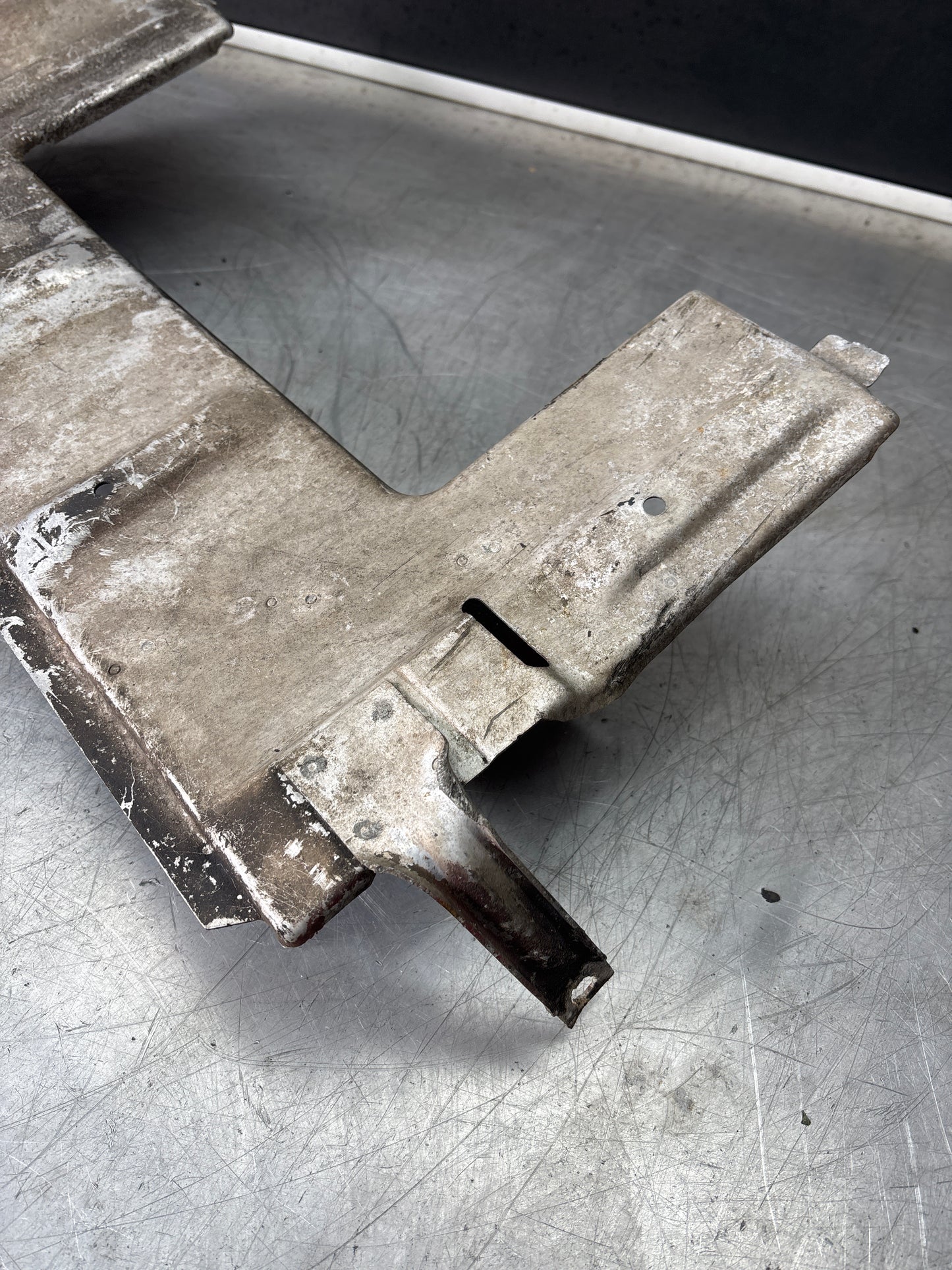 Porsche 944 S2, Turbo 968 undertray, protective plate 95150406900 used