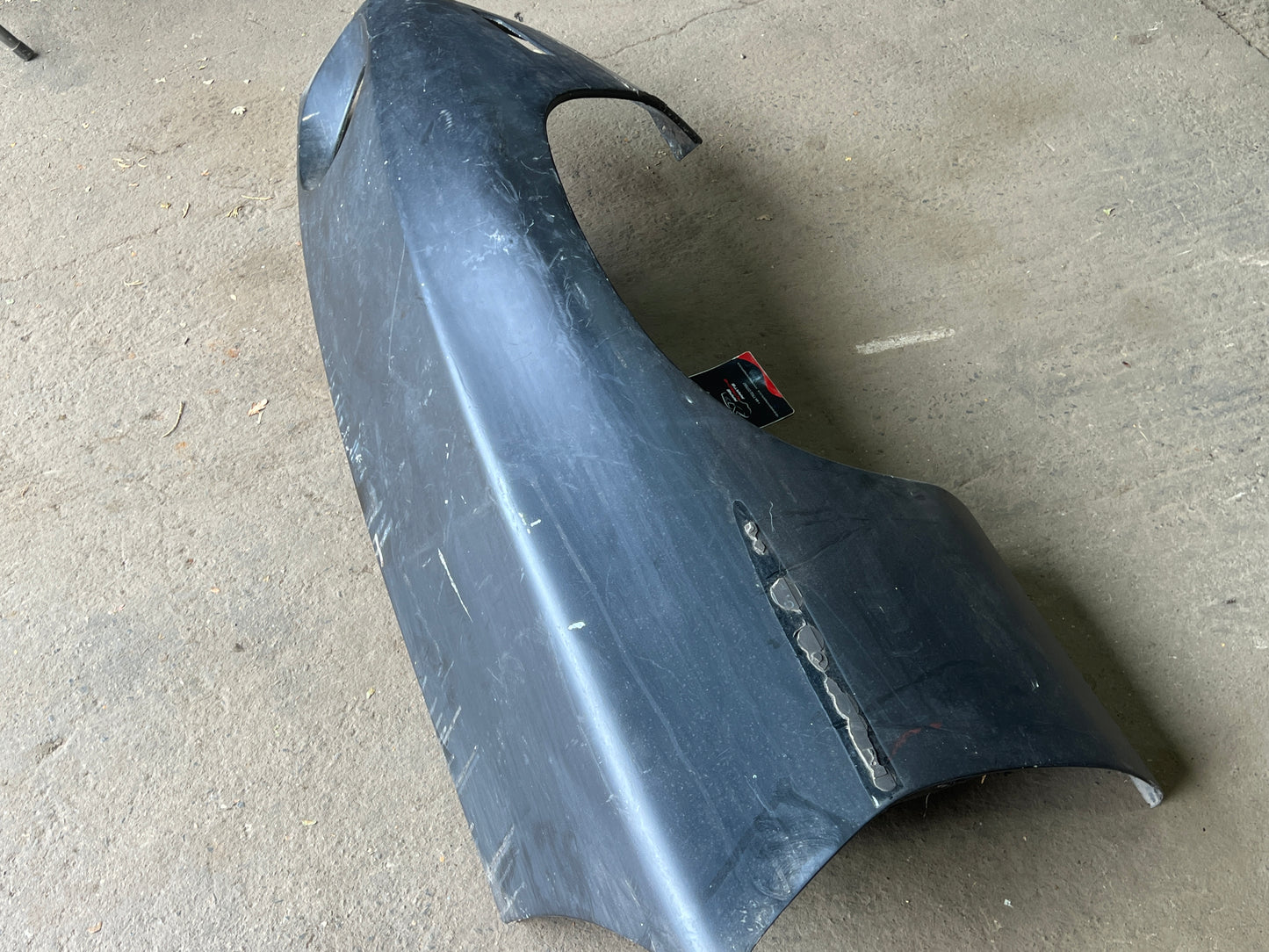 Porsche 928 -87 front right wing, used 92850301202