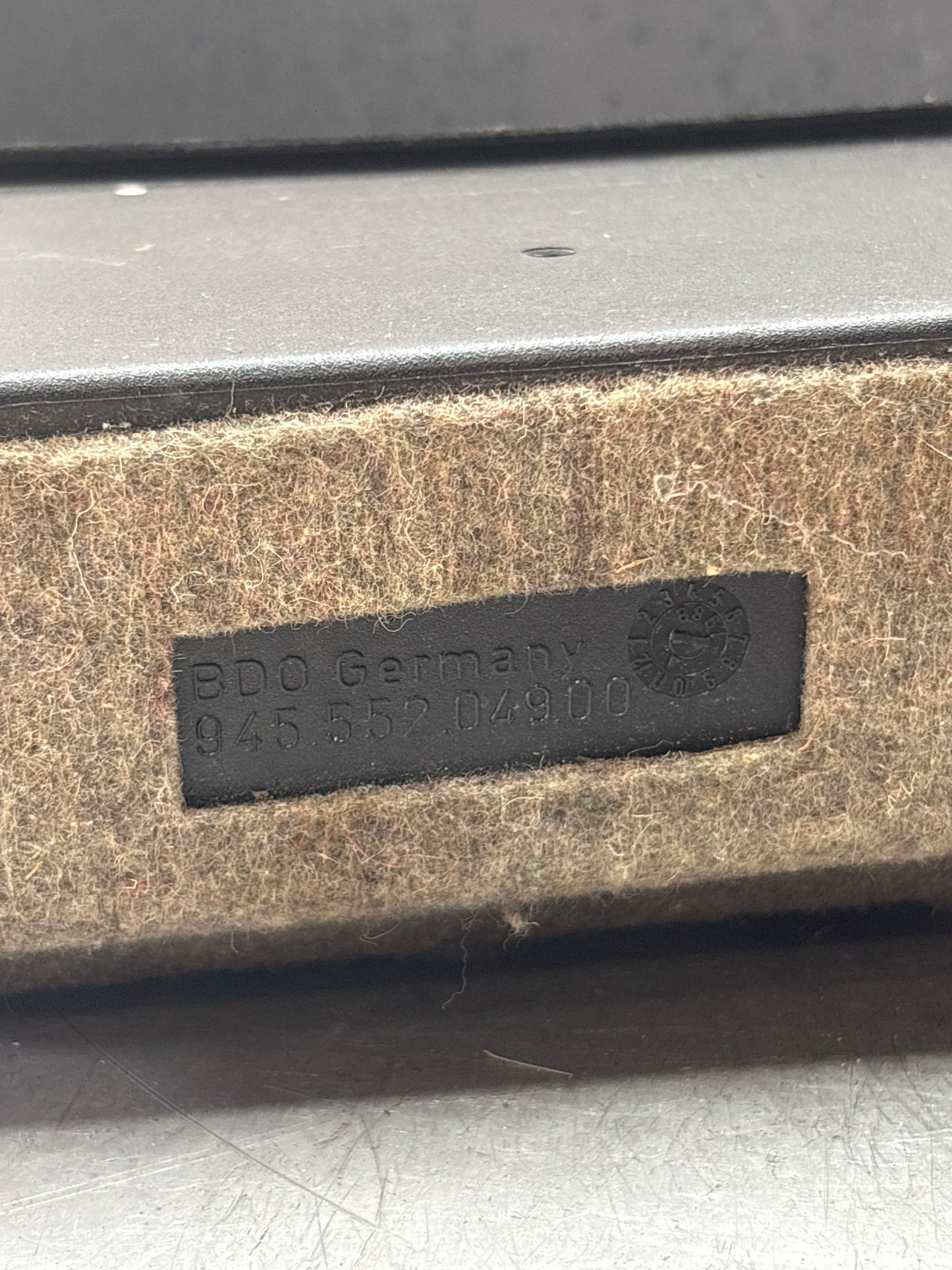 Porsche 944 glovebox, used RHD only! 94555204900