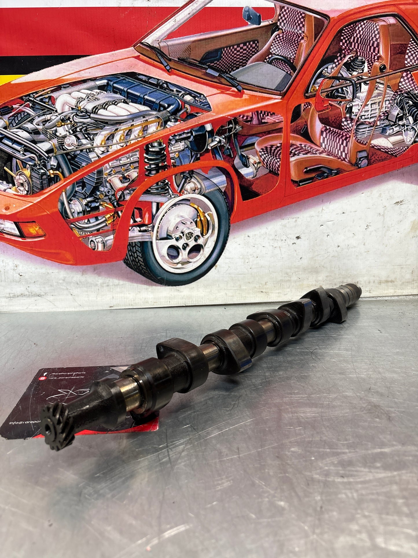 Porsche 924 / 924 Turbo chamshaft 046109021 used