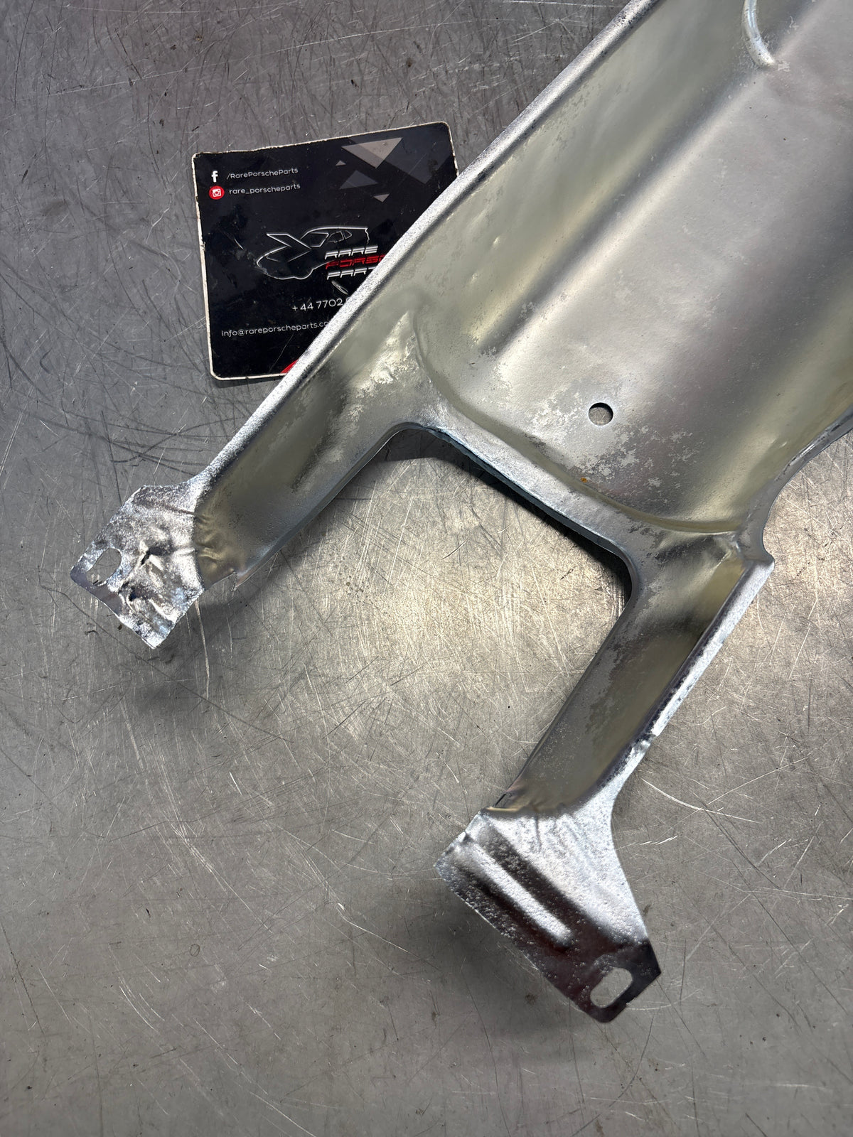 Porsche 924 (from 82) 924S 944 heat shield, middle section, 95150486900, refurbished 