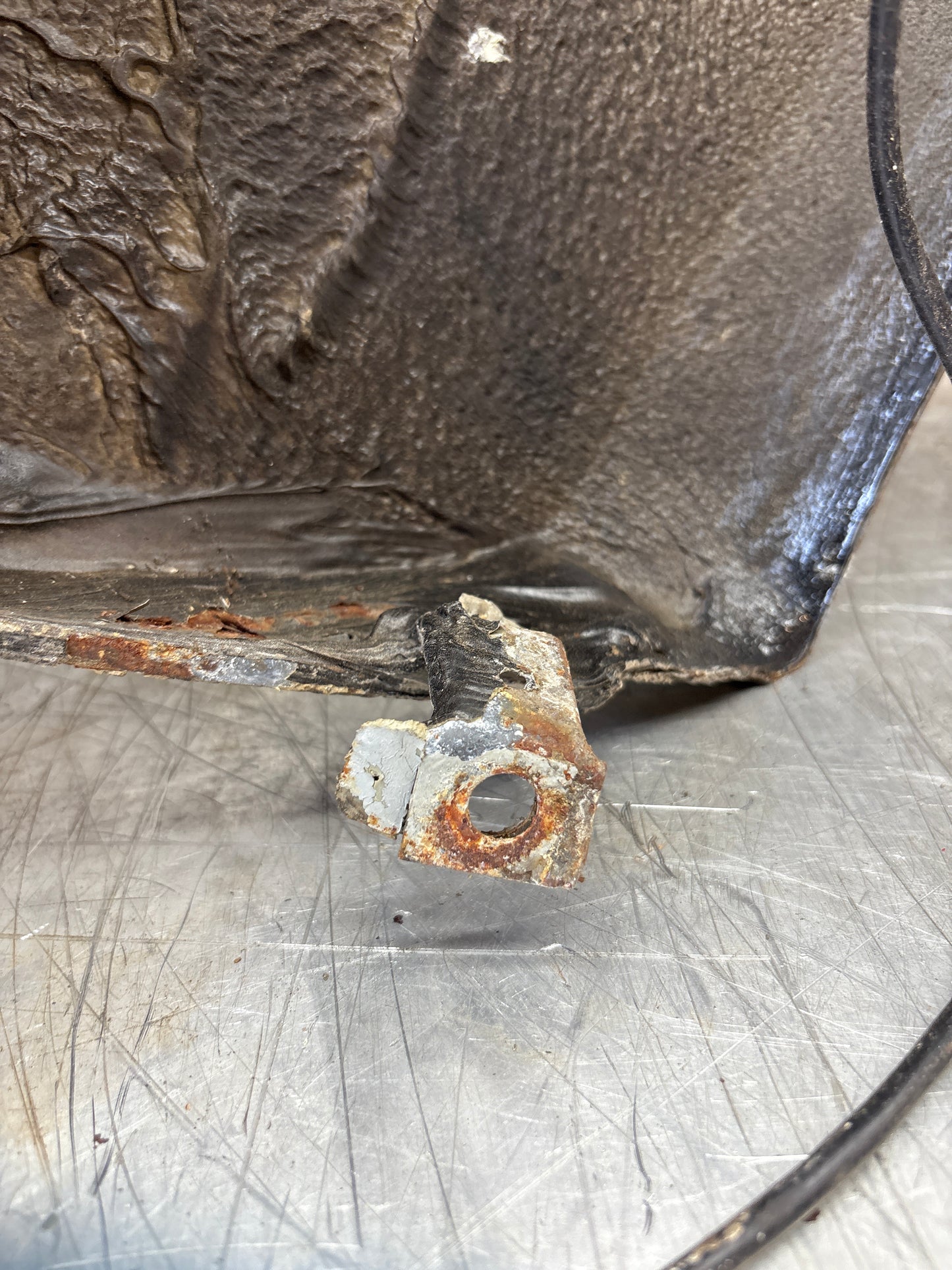 Porsche 944 early left front wing, please see photos, used