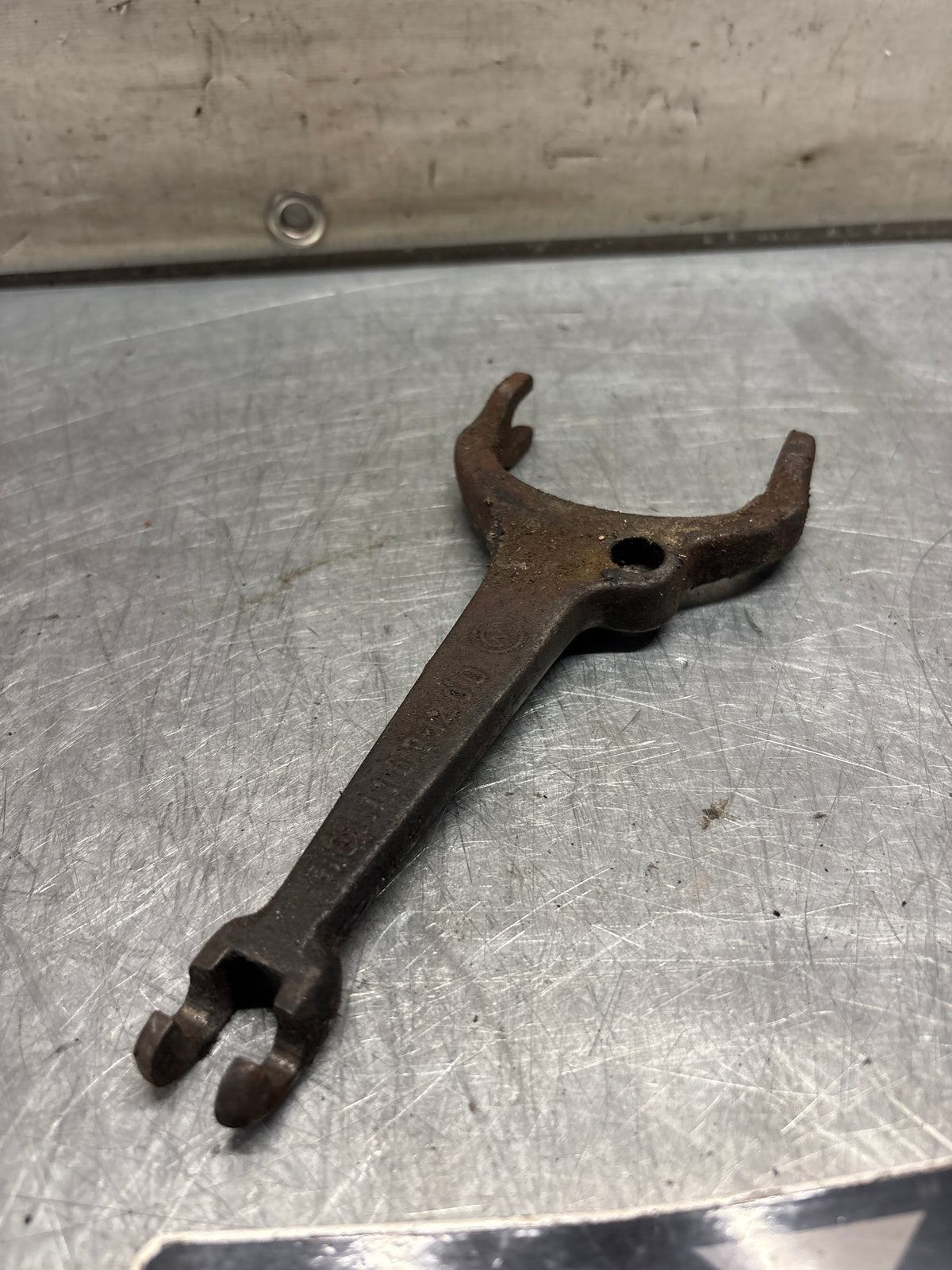 Porsche 911 / 912 / 914 clutch release fork, used 90111671200