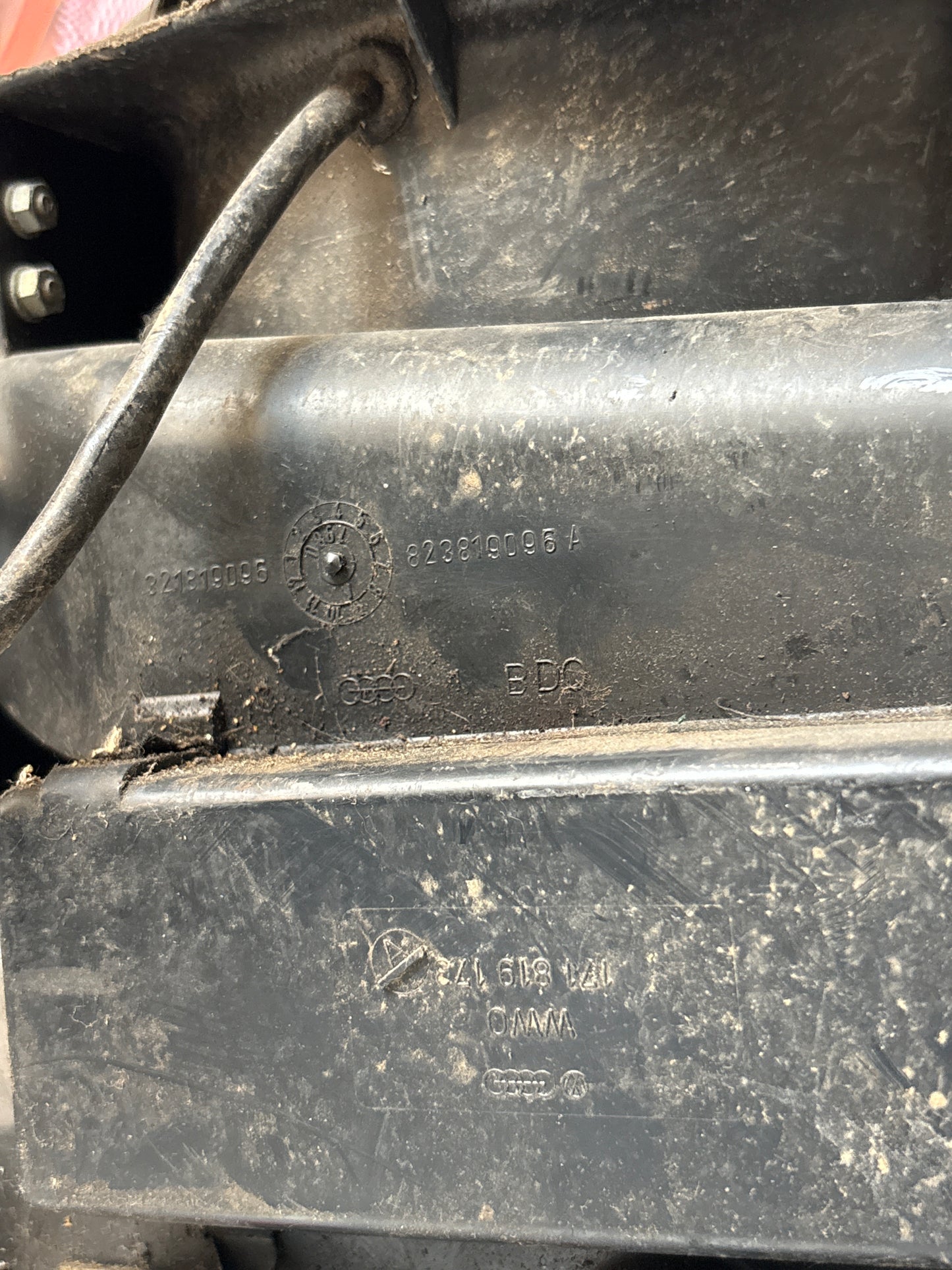 Porsche 924 76-79 heater blower fan assembly, complete with fan 321819096 / 823819096A / 321819095 / 823819095 used