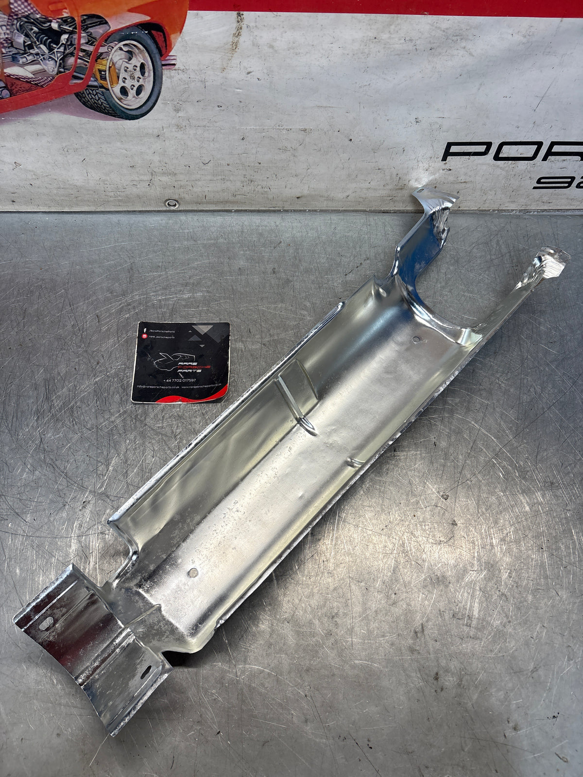 Porsche 924 (from 82) 924S 944 heat shield, middle section, 95150486900, refurbished