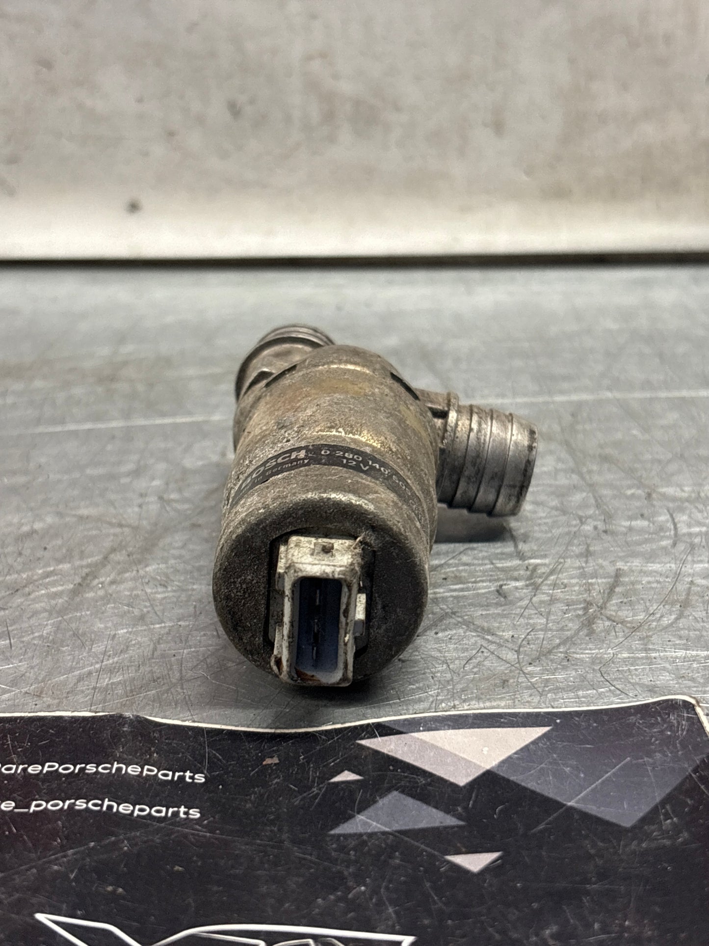 Porsche 928 idle air control valve, used 0280140509