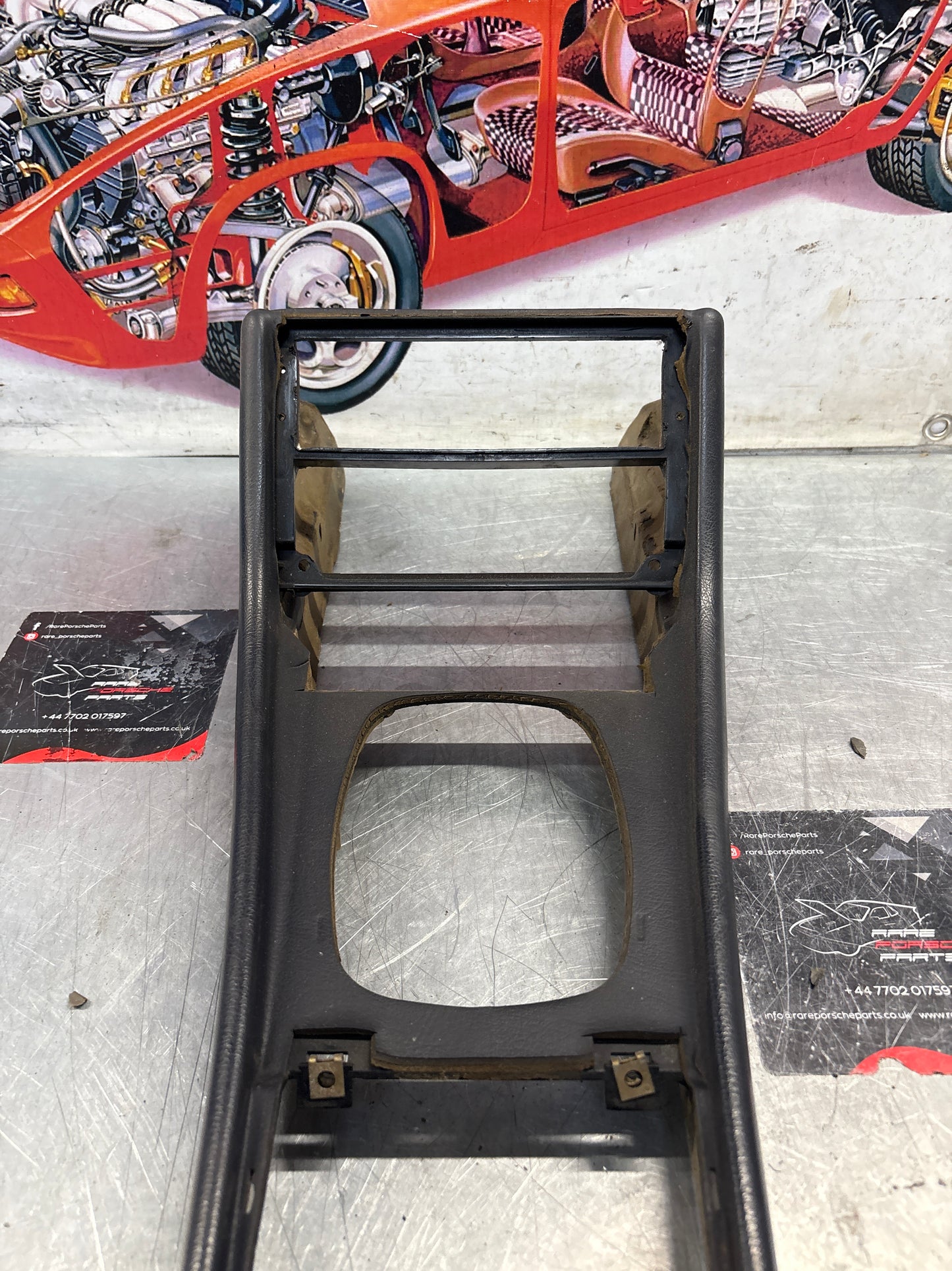 Porsche 944 centre console marine blue 94455205100 used