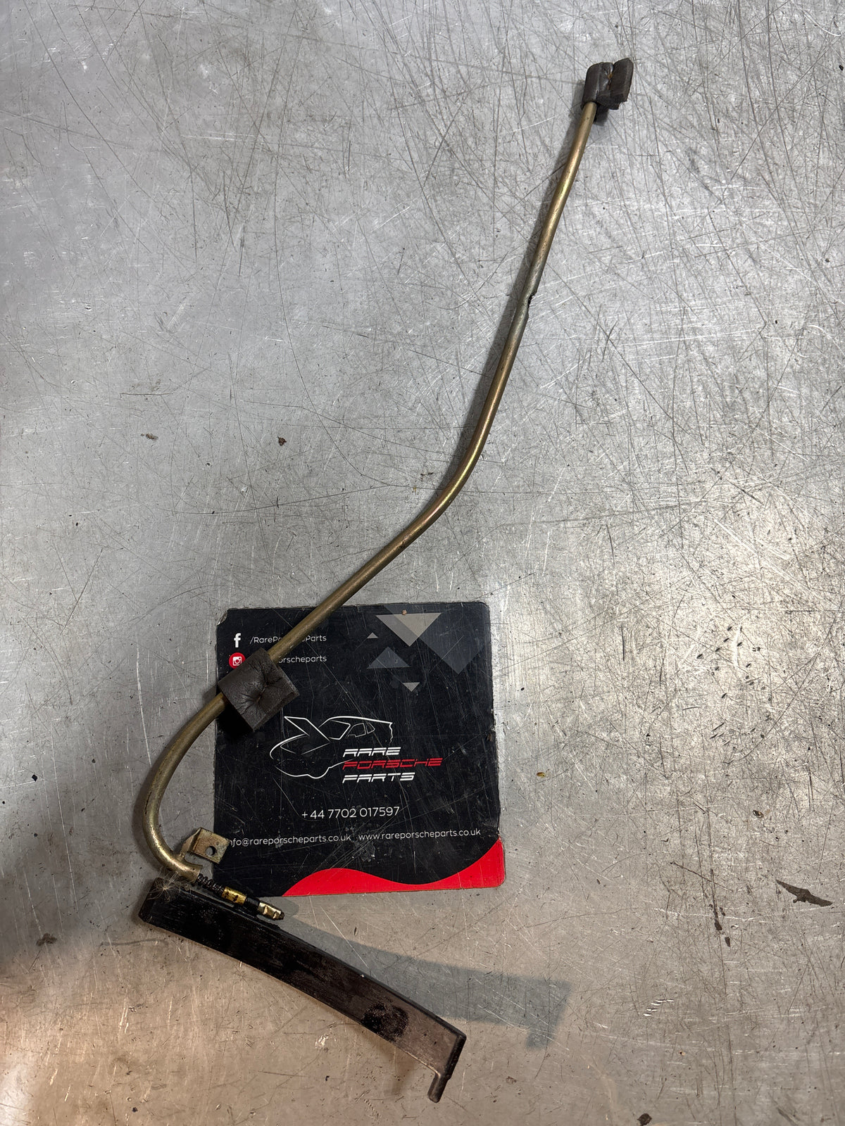 Porsche 924 944 early targa, sunroof lift mechanism right side O/S, Used, -85.5 94456494101 / 94456494100