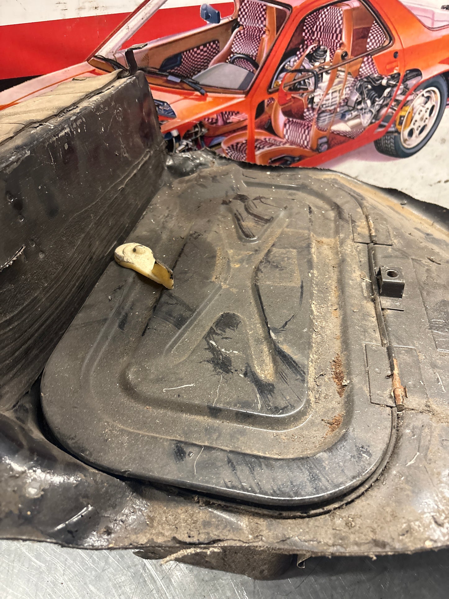 Porsche 928 Battery tray cut, 92850180502 used