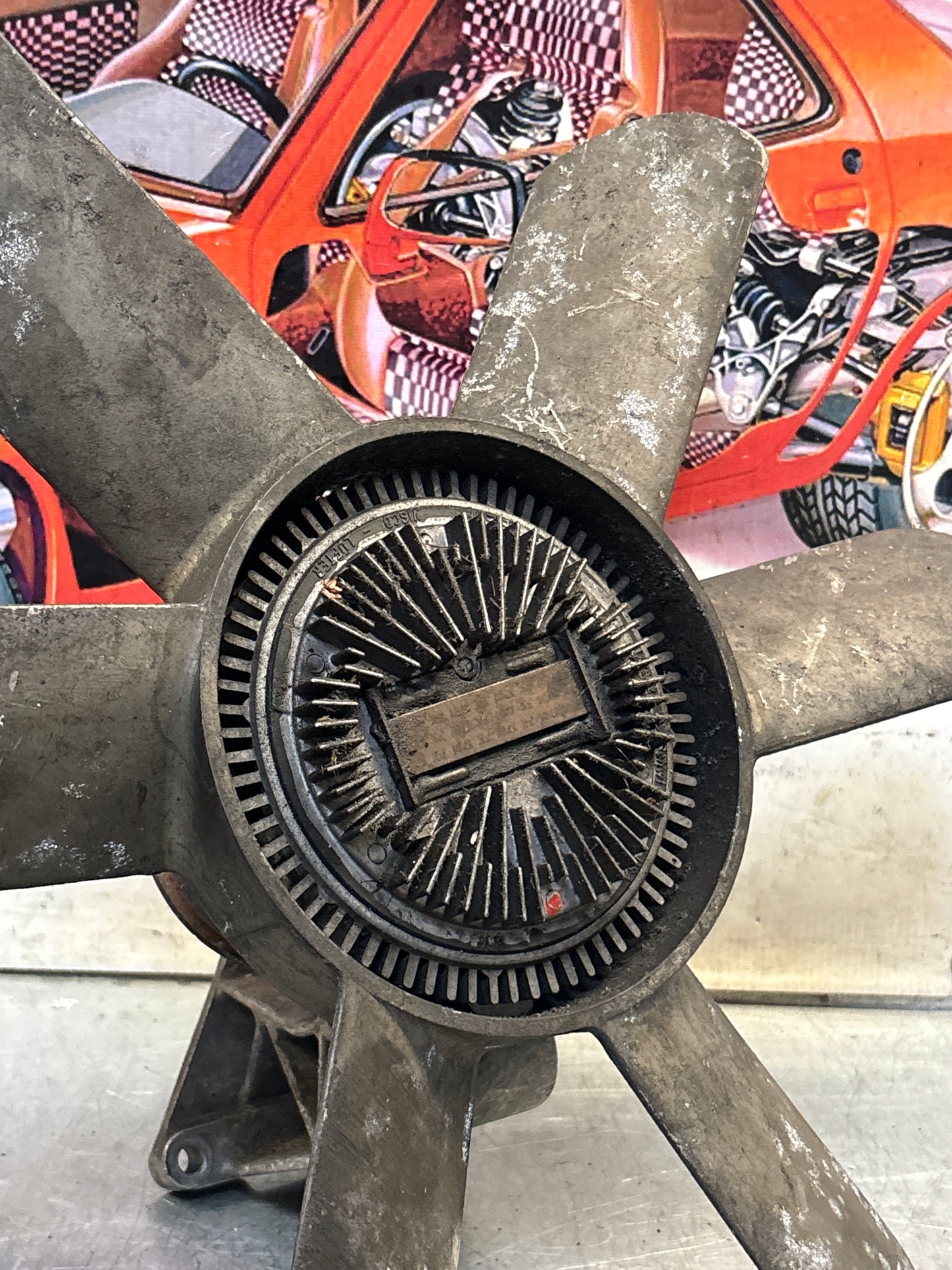 Porsche 928 Engine cooling viscous fan with bracket used 92810613701, 9281061101R