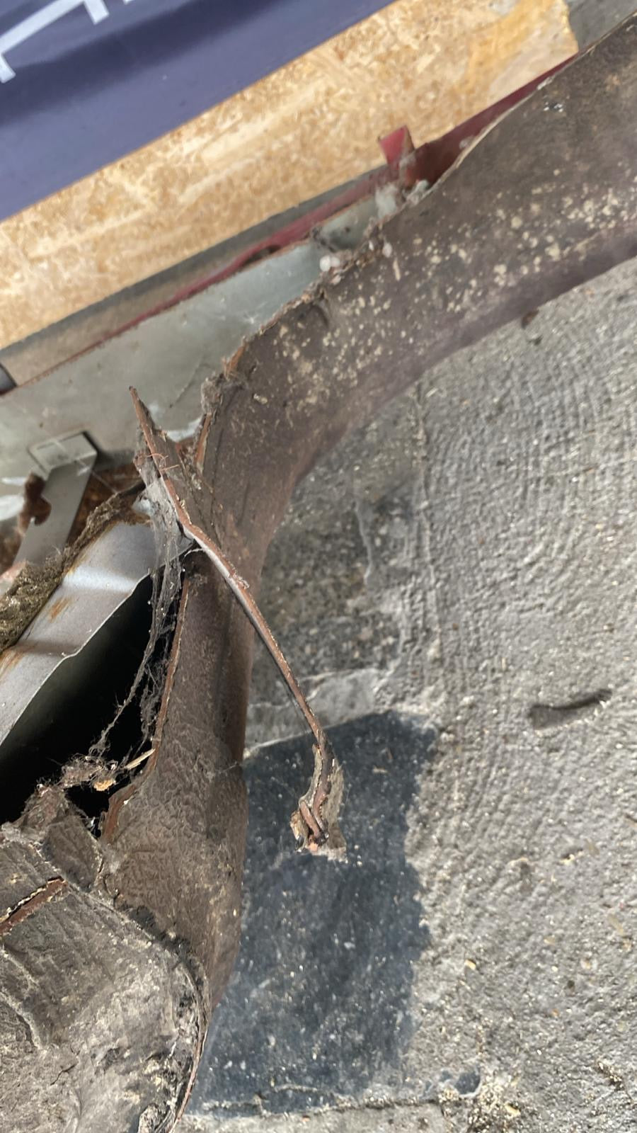 LPorsche 924 76-79 left sill / fender section, 477809601B cut