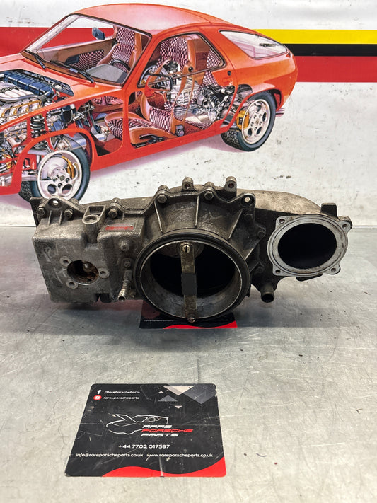 Porsche 928 throttle body, used 9281101933R / 0438120107