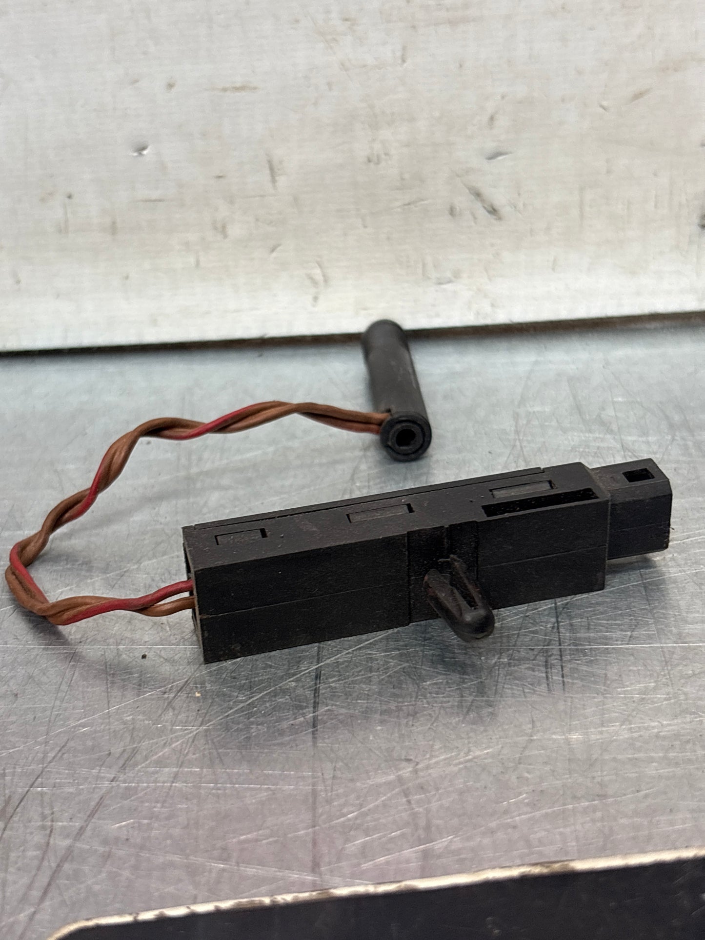 Porsche 928 door central locking pulse generator, used 92863713700