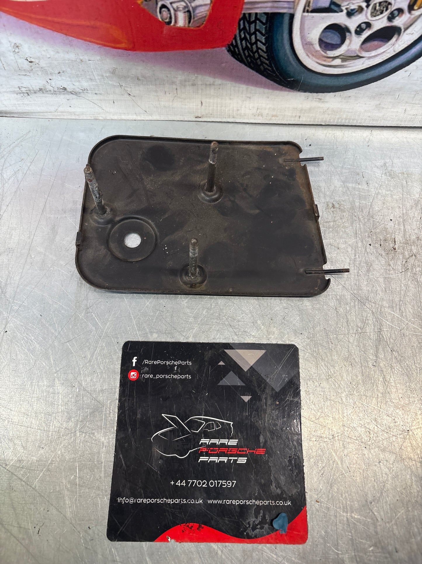 Porsche 924/944 rear wiper motor backing mounting plate Early type 477955715B 94462807100 used