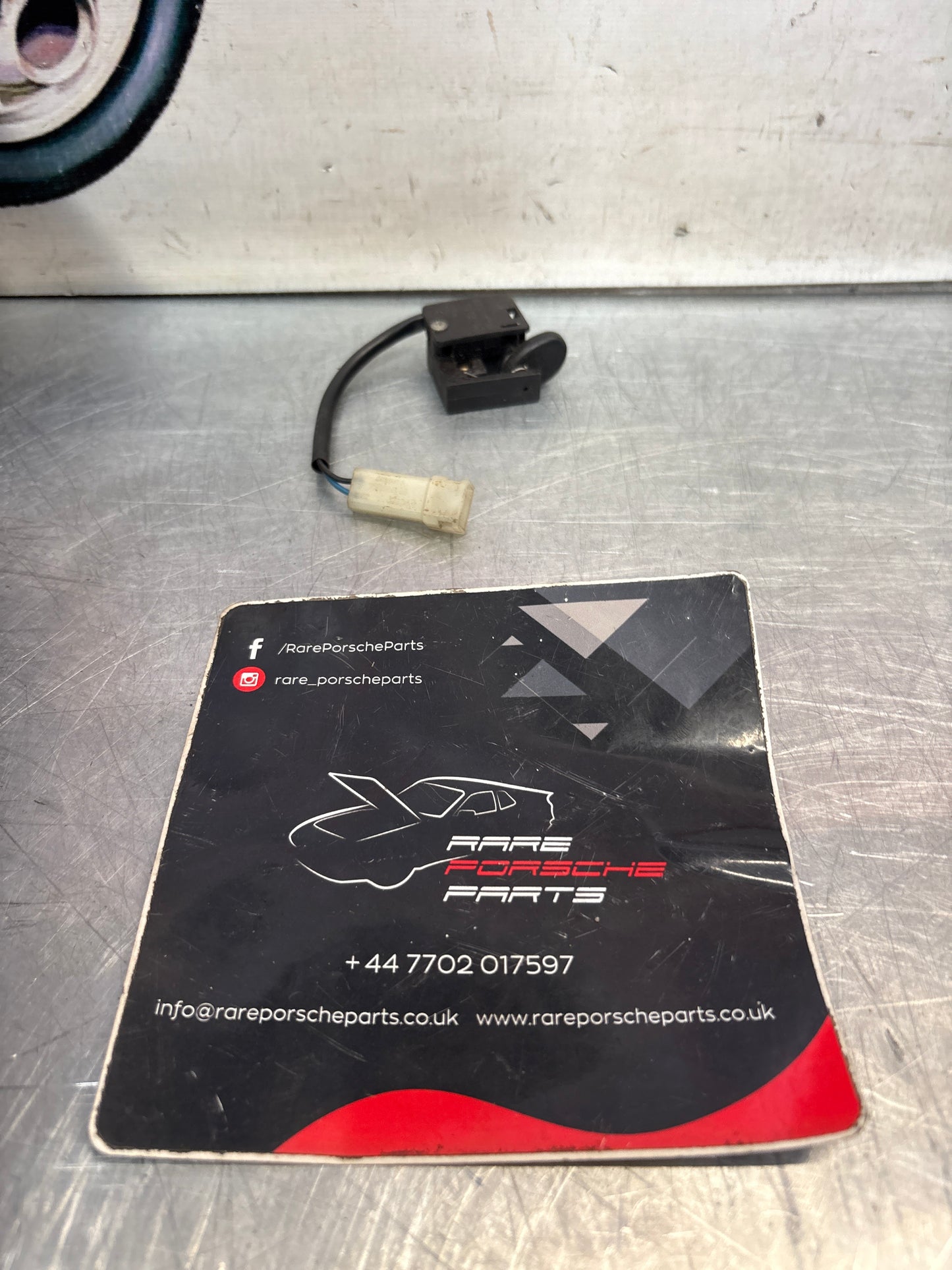 Porsche 911 964 cabrio roof microswitch, used