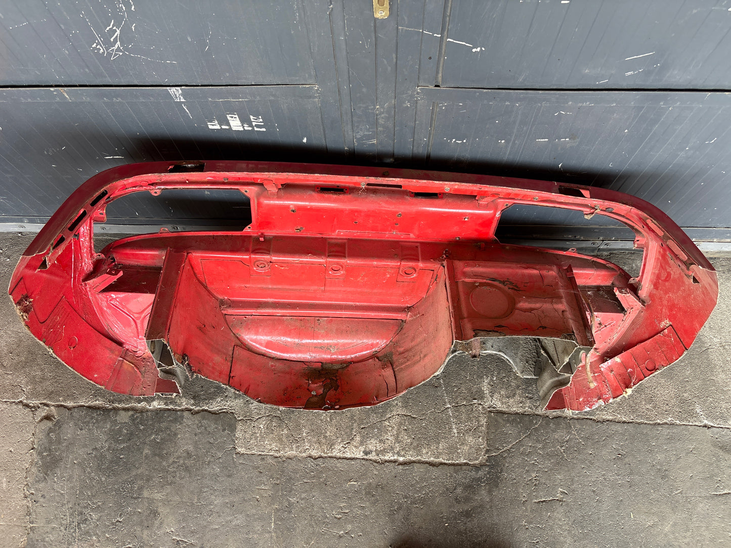 Porsche 924 rear end cut 94450303701, used