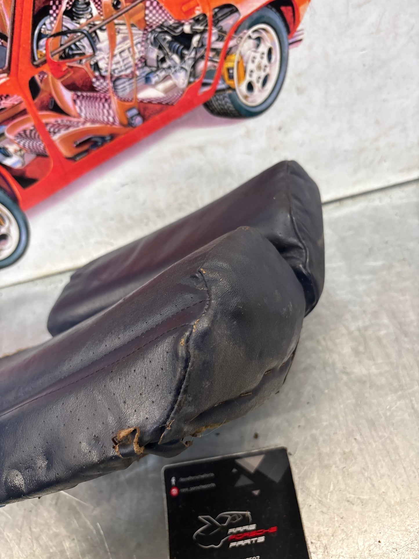 Porsche 928 rear right seat upper and middle cushion, leather, blue, used 92852204650 / 92852208851