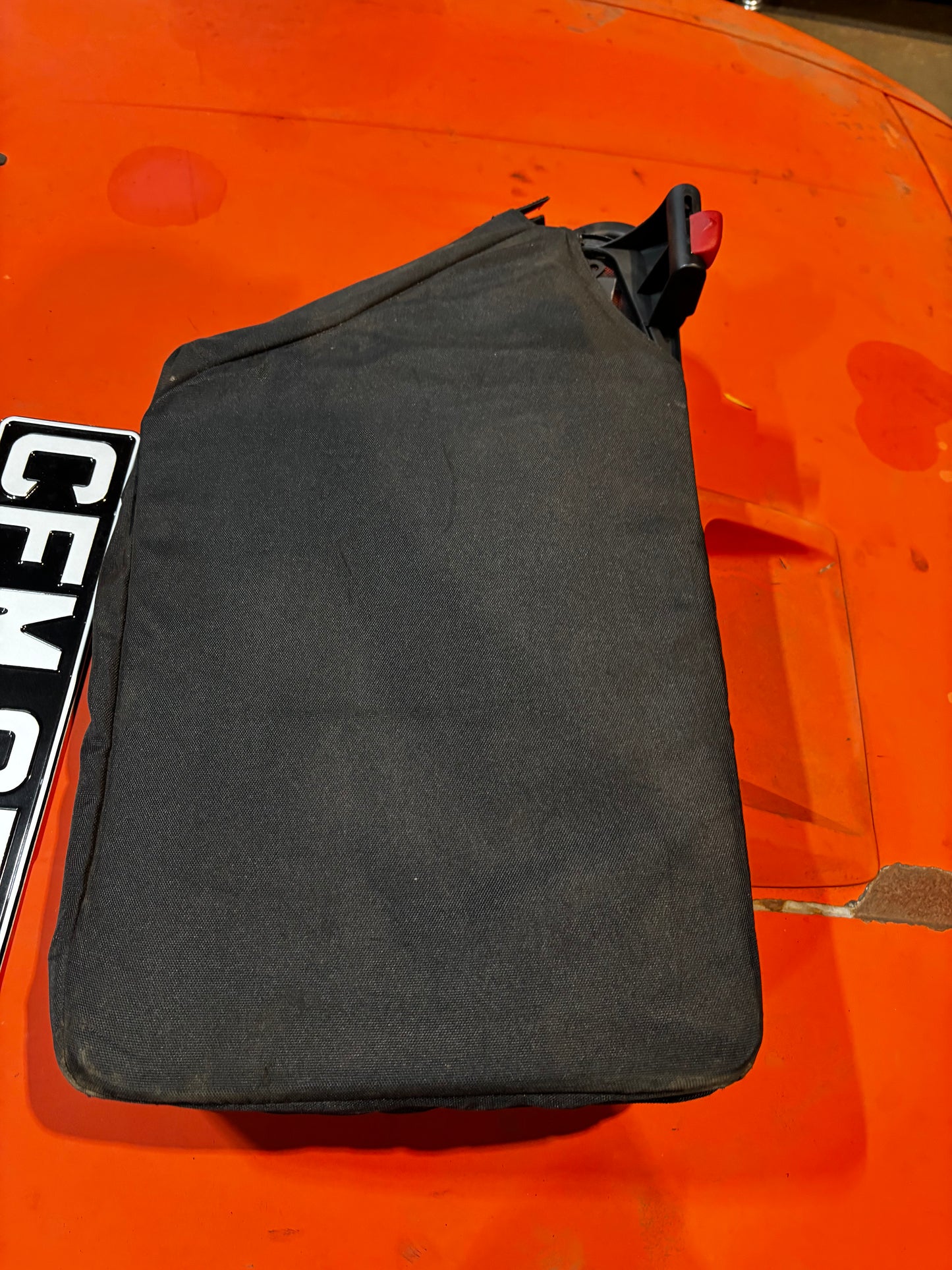 Porsche 996 wind deflector, new