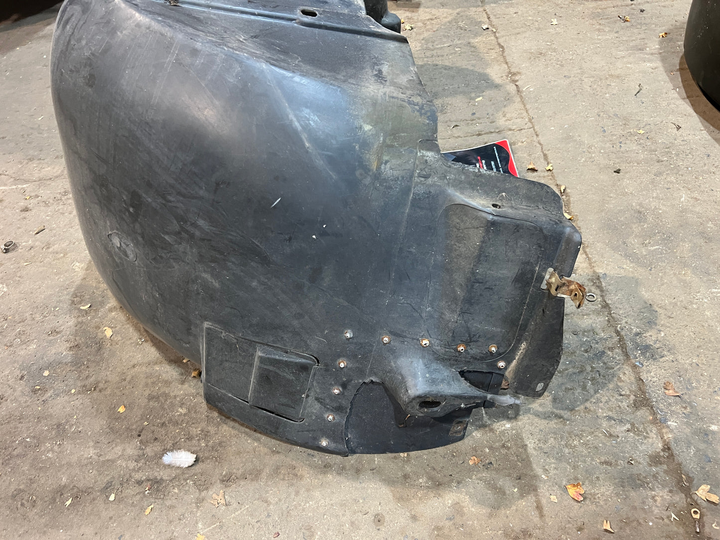 Porsche 944 S2 wheel arch liner Right, 94450438206 used