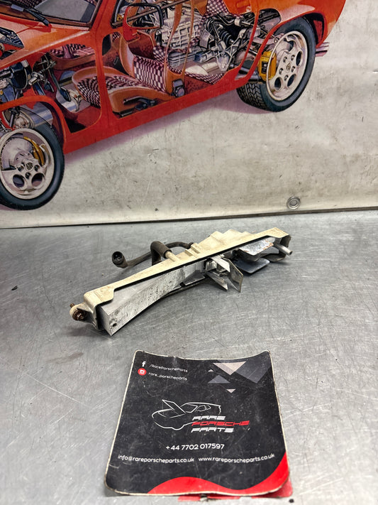 Porsche 944 S2 Turbo front indicator body housing unit. 95163141100 / 0311319001 used