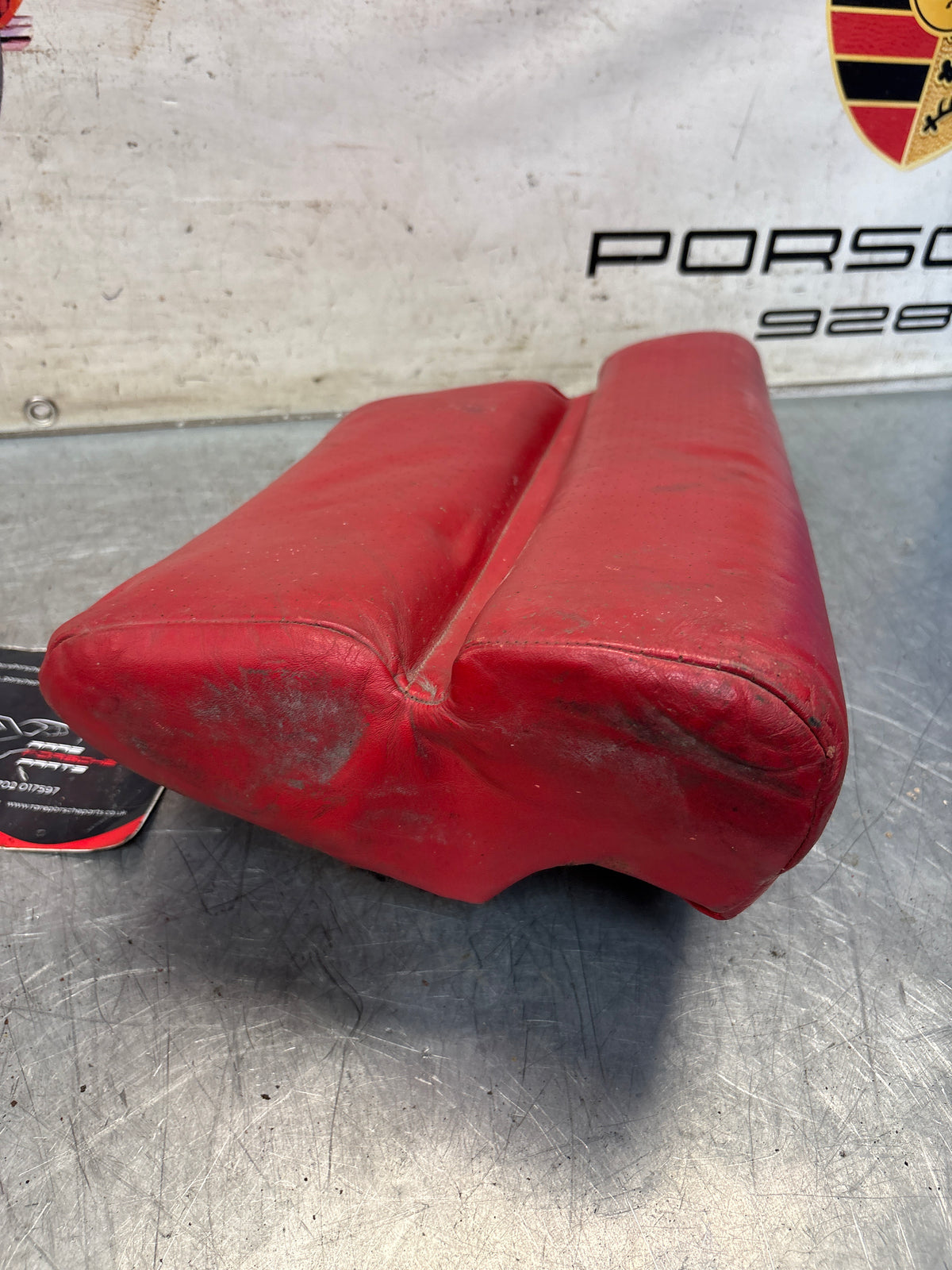 Porsche 928 rear left seat cushion, can-can red , leather, used 92852205951