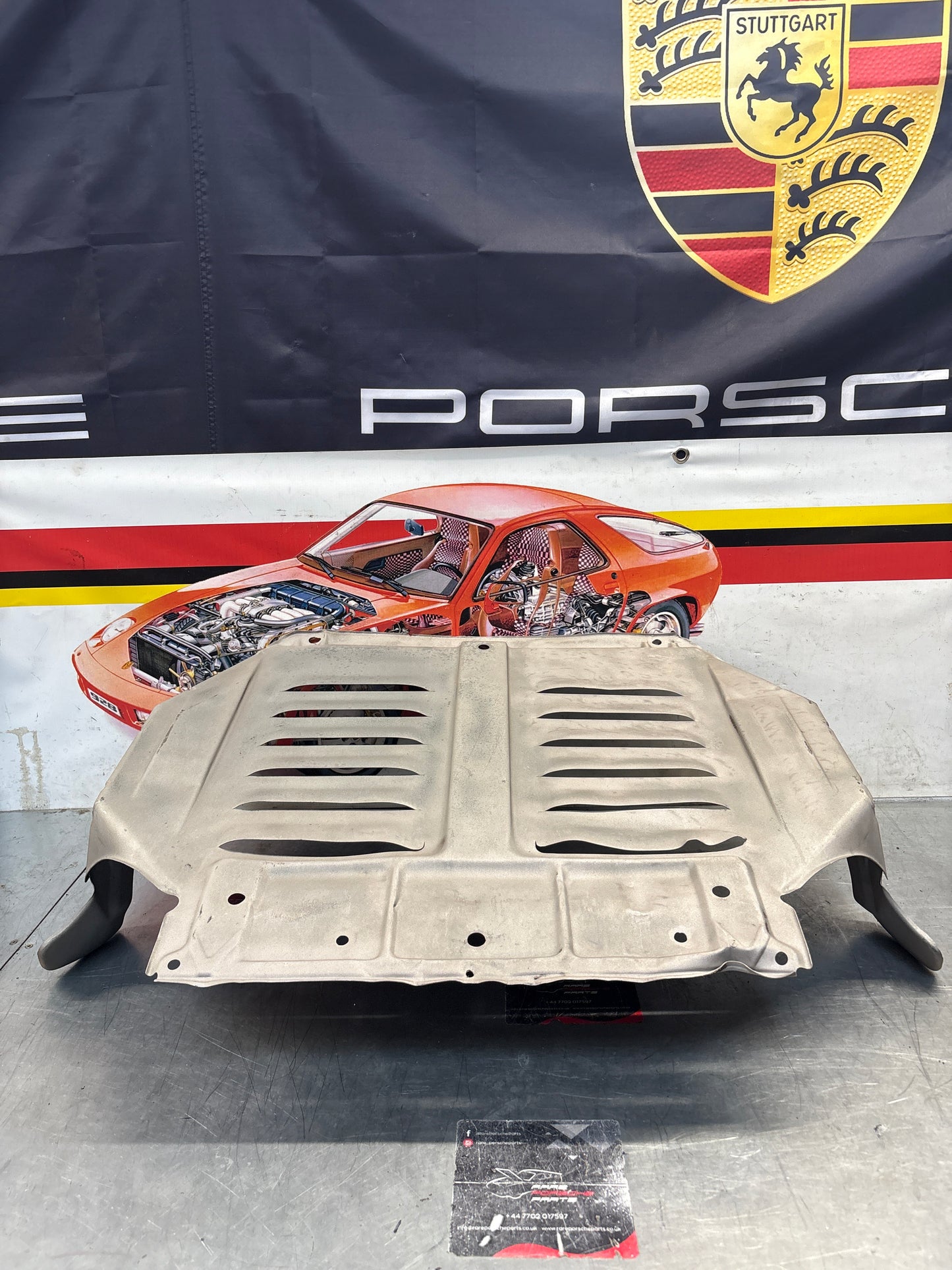 Porsche 924 early steel engine tray / belly pan / undertray used 477407583C refurbished