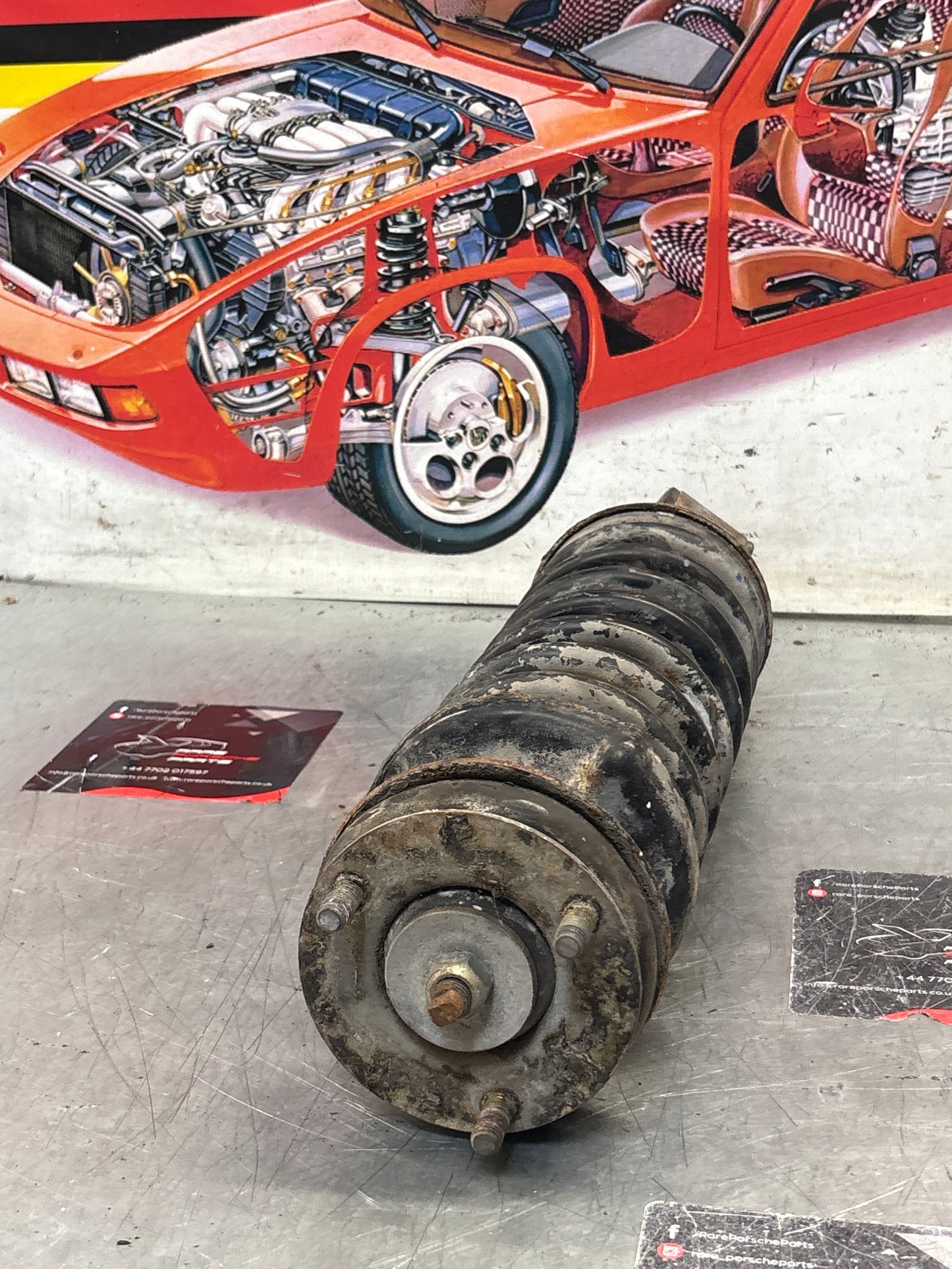 Porsche 928 rear shock absorber, 92833305117