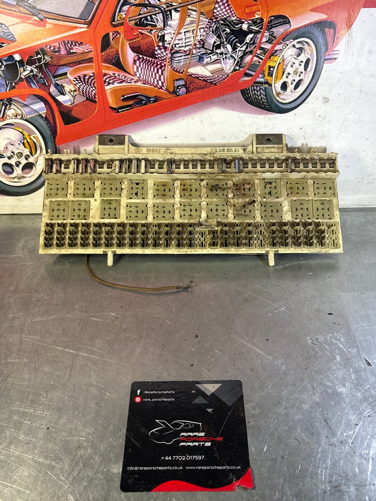 Porsche 928 fuse box relay panel, used 92861010503