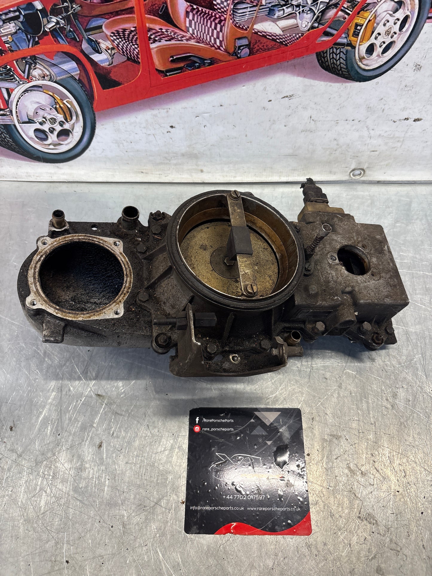 Porsche 928 throttle body, used 9281101935R / 0438120142