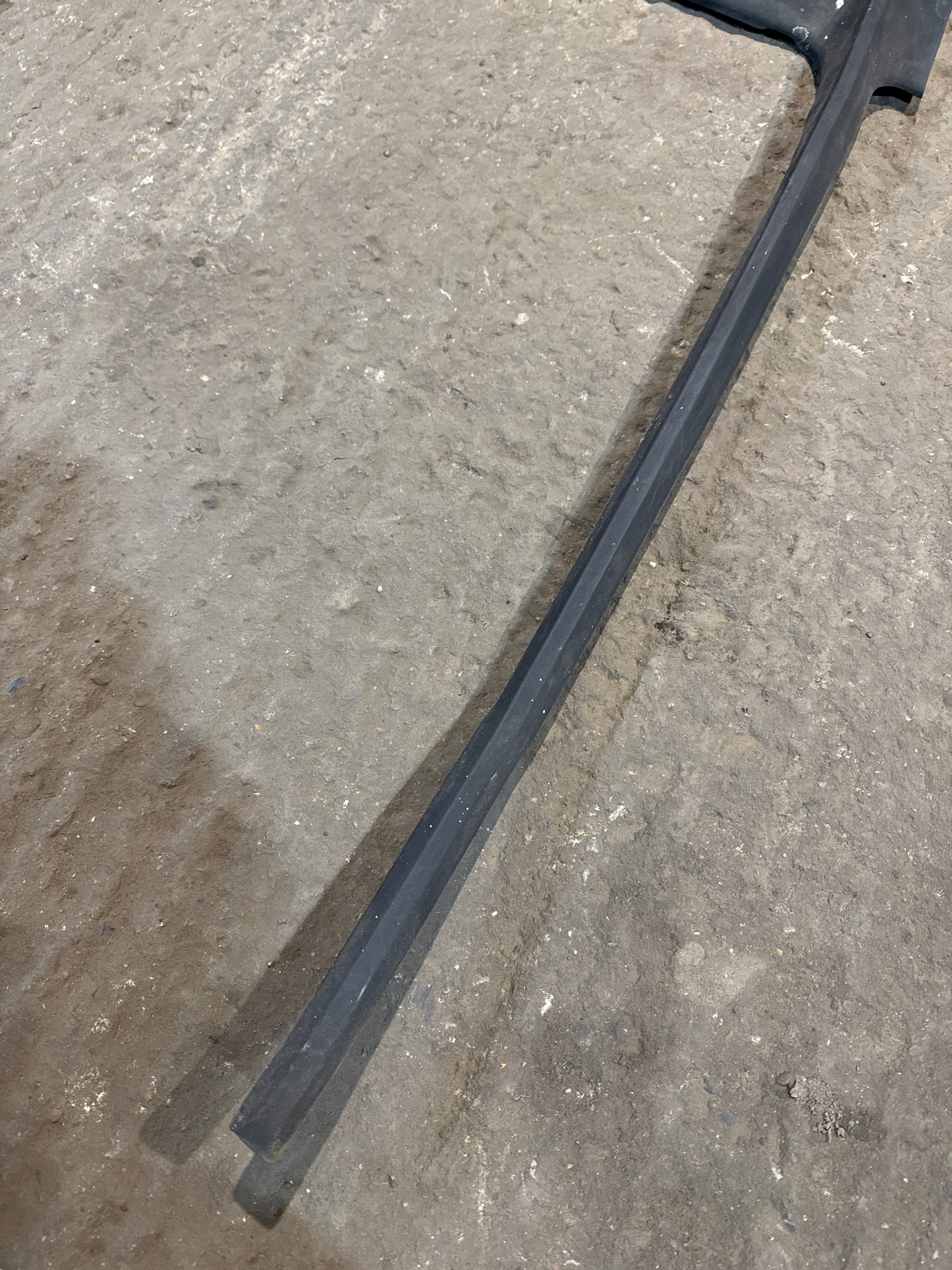 Porsche 928 boot spoiler, rear spoiler spares or repair 92851207102