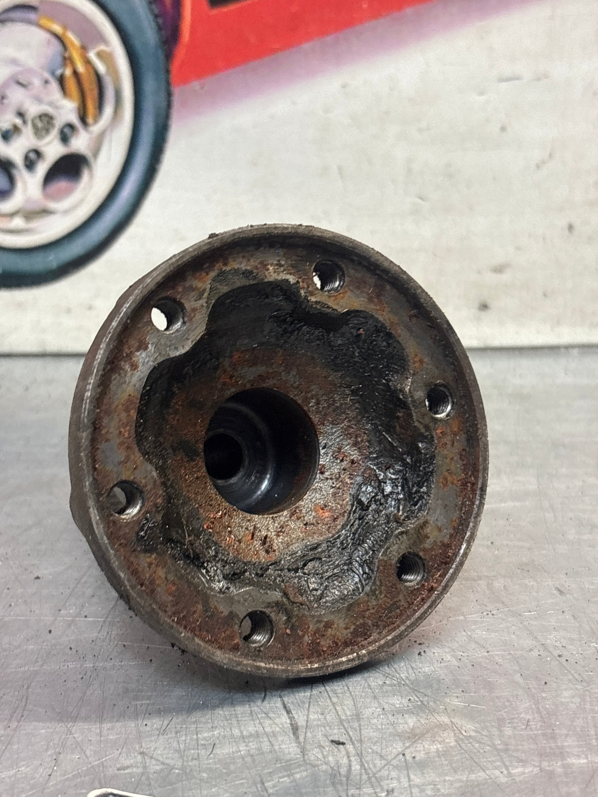 Porsche 924 Turbo inner stub axle flange, used 477332209AA