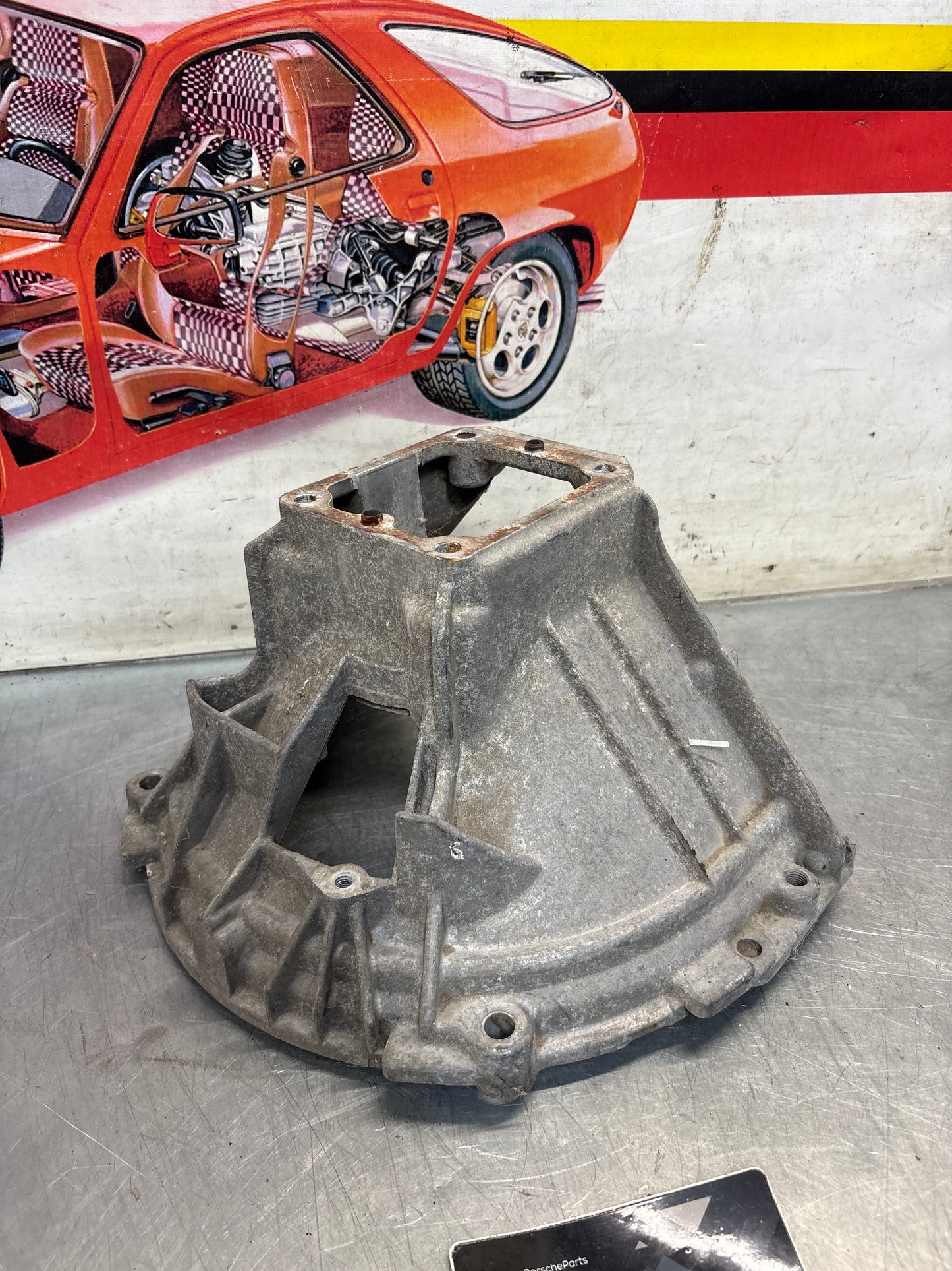 Porsche 928 S4 bell housing, used 9281164026R