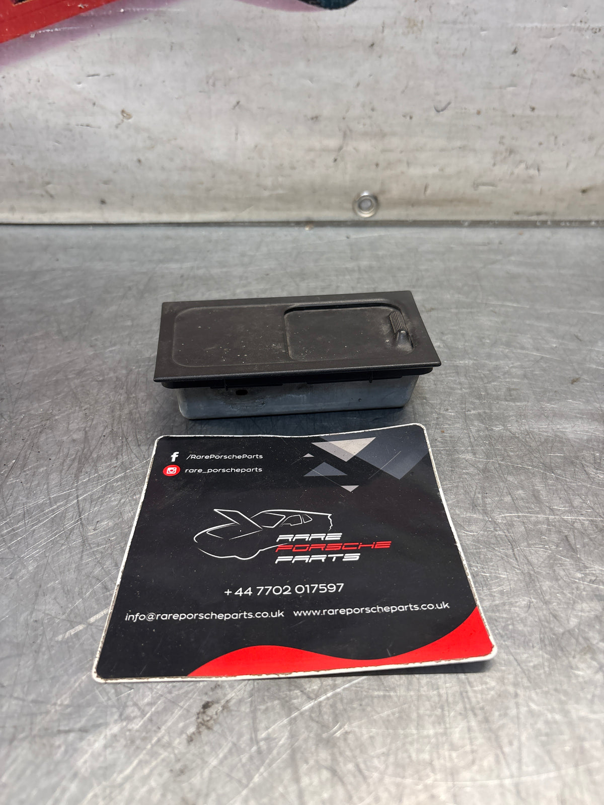 Porsche 944 Ashtray Black 85.5- 94455217102, used