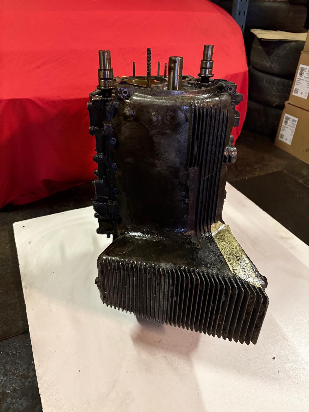 Porsche 944 M44/03 short block, used