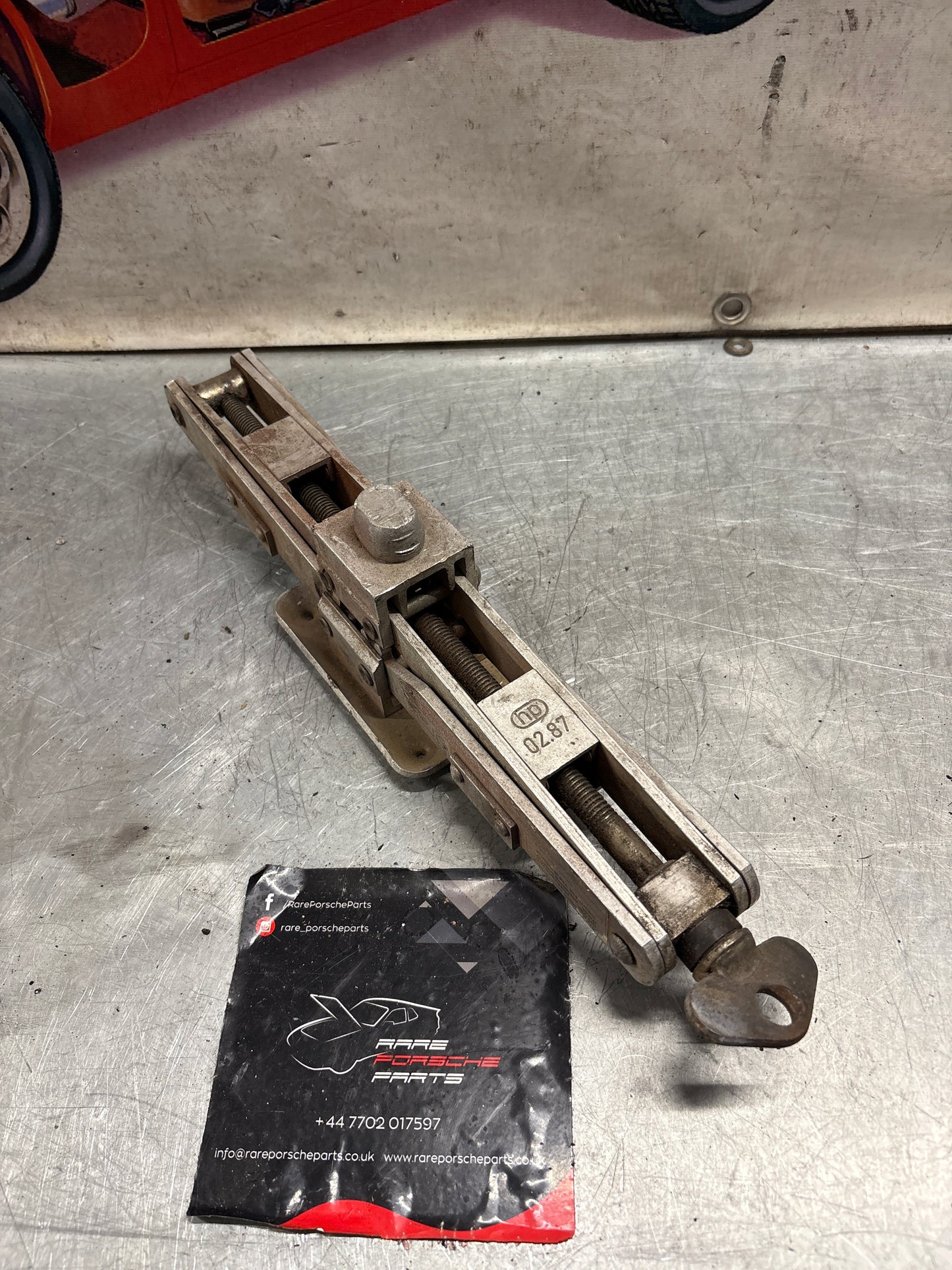 Porsche 944 / 944 Turbo spare tire jack lift, used