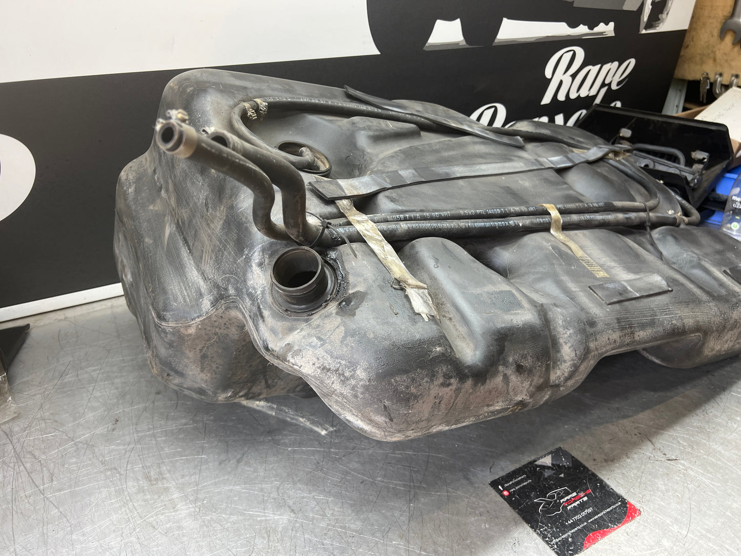 Porsche 944 plastic fuel tank, 95120102103, study photos